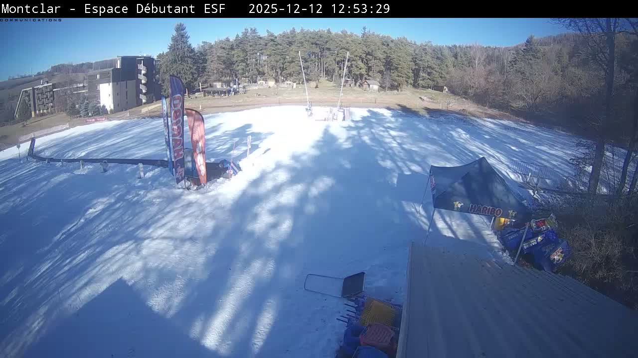 Saint Jaen, Montclar,l Espace Débutant (Beginner Area)  Live Cam - Digne-les-Bains, Alpes-de-Haute-Provence, Provence-Alpes-Côte d’Azur, France