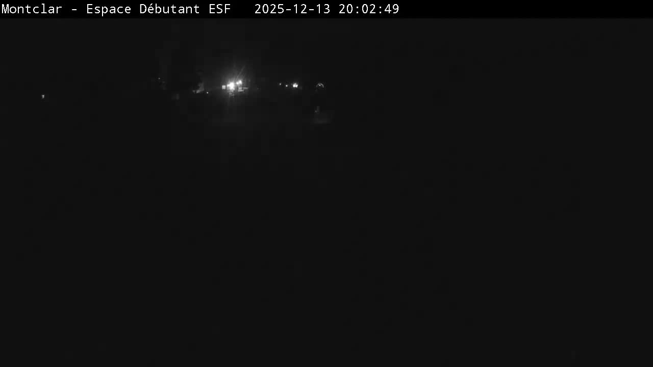 Saint Jaen, Montclar,l Espace Débutant (Beginner Area)  Live Cam - Digne-les-Bains, Alpes-de-Haute-Provence, Provence-Alpes-Côte d’Azur, France