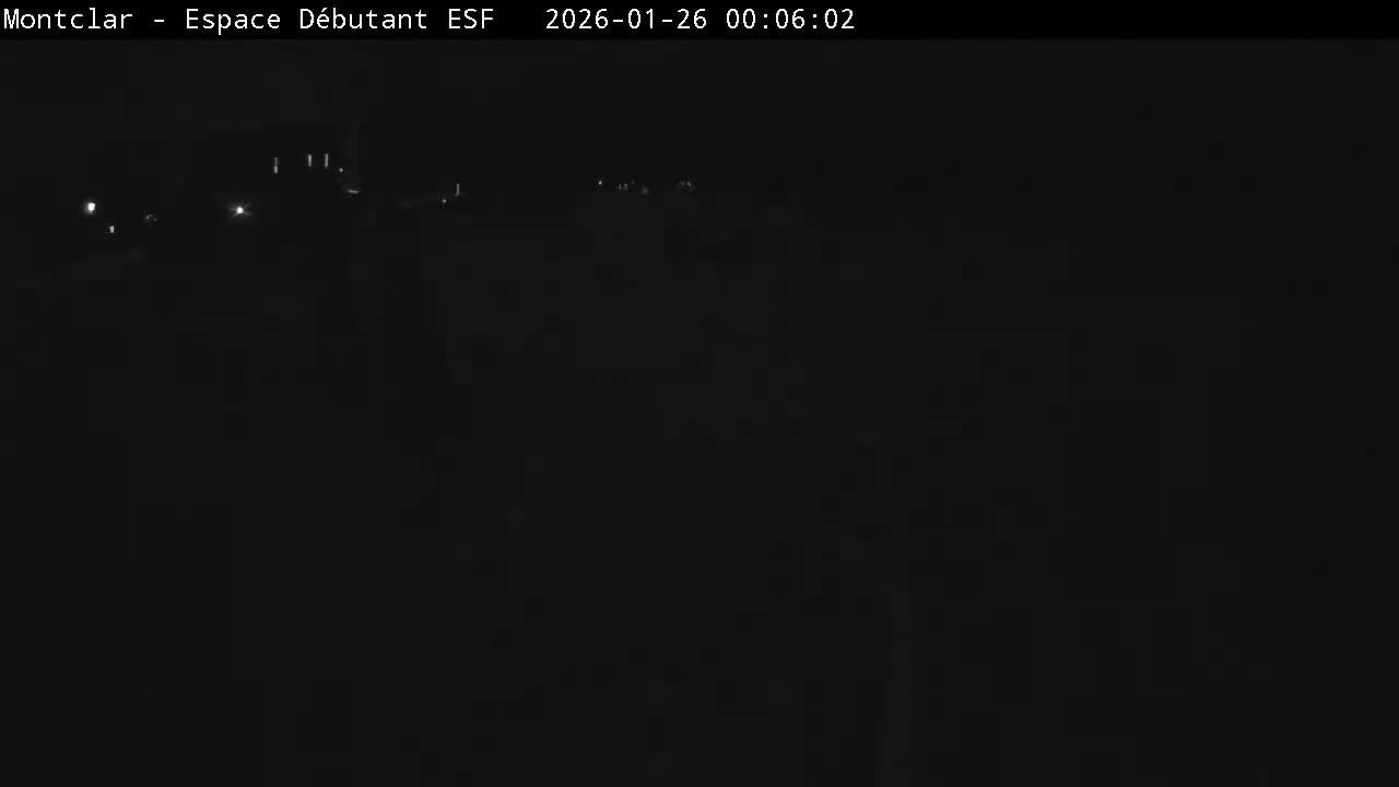 Saint Jaen, Montclar,l Espace Débutant (Beginner Area)  Live Cam - Digne-les-Bains, Alpes-de-Haute-Provence, Provence-Alpes-Côte d’Azur, France