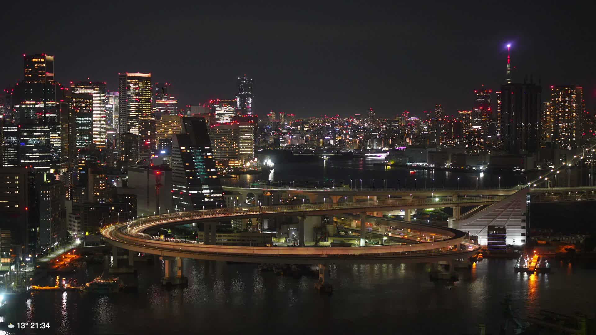 Tokyo City Center Skyline, Tokyo Bay & Rainbow Bridge (東京の街並み、東京湾、レインボーブリッジ)  Live Cam - Minato, Tokyo, Kantō, Honshu, Japan