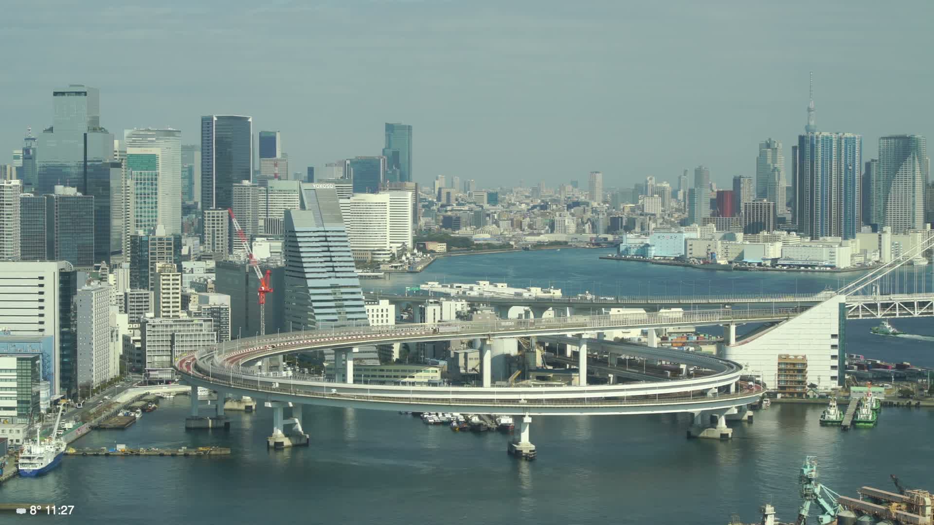 Tokyo City Center Skyline, Tokyo Bay & Rainbow Bridge Kaigan Entrance (東京の街並み、東京湾、レインボーブリッジ)  Live Cam - 5 Chome, Konan, Minato-ku, Tokyo, Kantō, Honshu, Japan