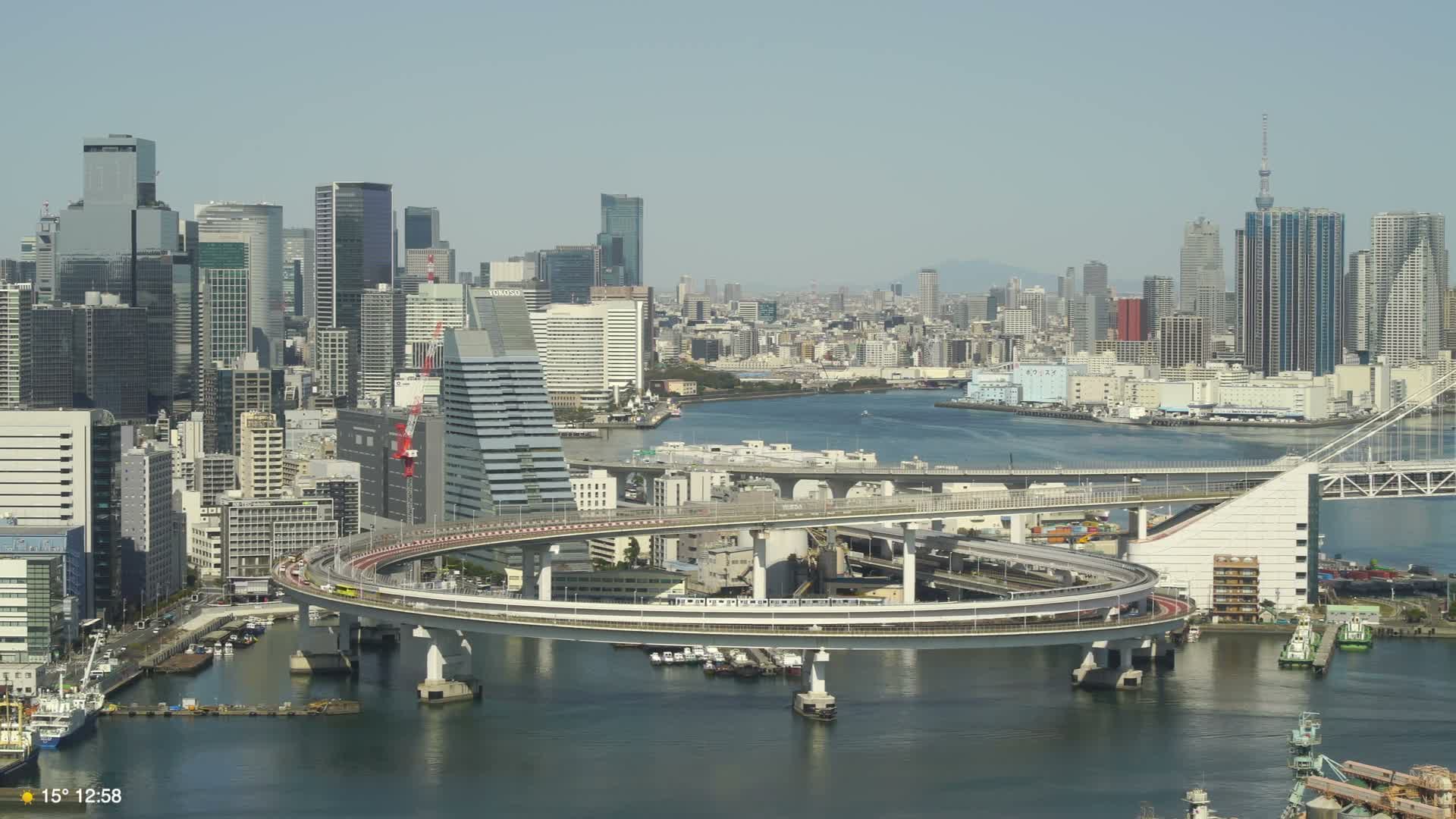 Tokyo City Center Skyline, Tokyo Bay & Rainbow Bridge Kaigan Entrance (東京の街並み、東京湾、レインボーブリッジ)  Live Cam - 5 Chome, Konan, Minato-ku, Tokyo, Kantō, Honshu, Japan