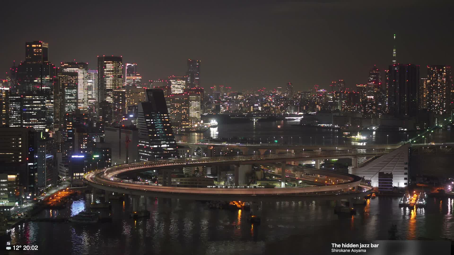 Tokyo City Center Skyline, Tokyo Bay & Rainbow Bridge Kaigan Entrance (東京の街並み、東京湾、レインボーブリッジ)  Live Cam - 5 Chome, Konan, Minato-ku, Tokyo, Kantō, Honshu, Japan