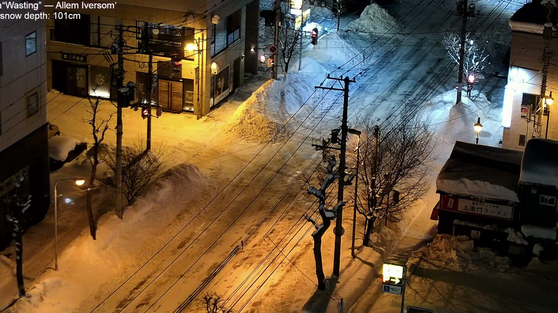 Sapporo, 8 -7 Chome Minami 2 - 3 Jonishi Juction (南2～3条西交差点8～7丁目) Live Cam - 8 Chome, Minami 2 Jonishi, Chuo Ward, Sapporo, Ishikari, Hokkaido, Japan