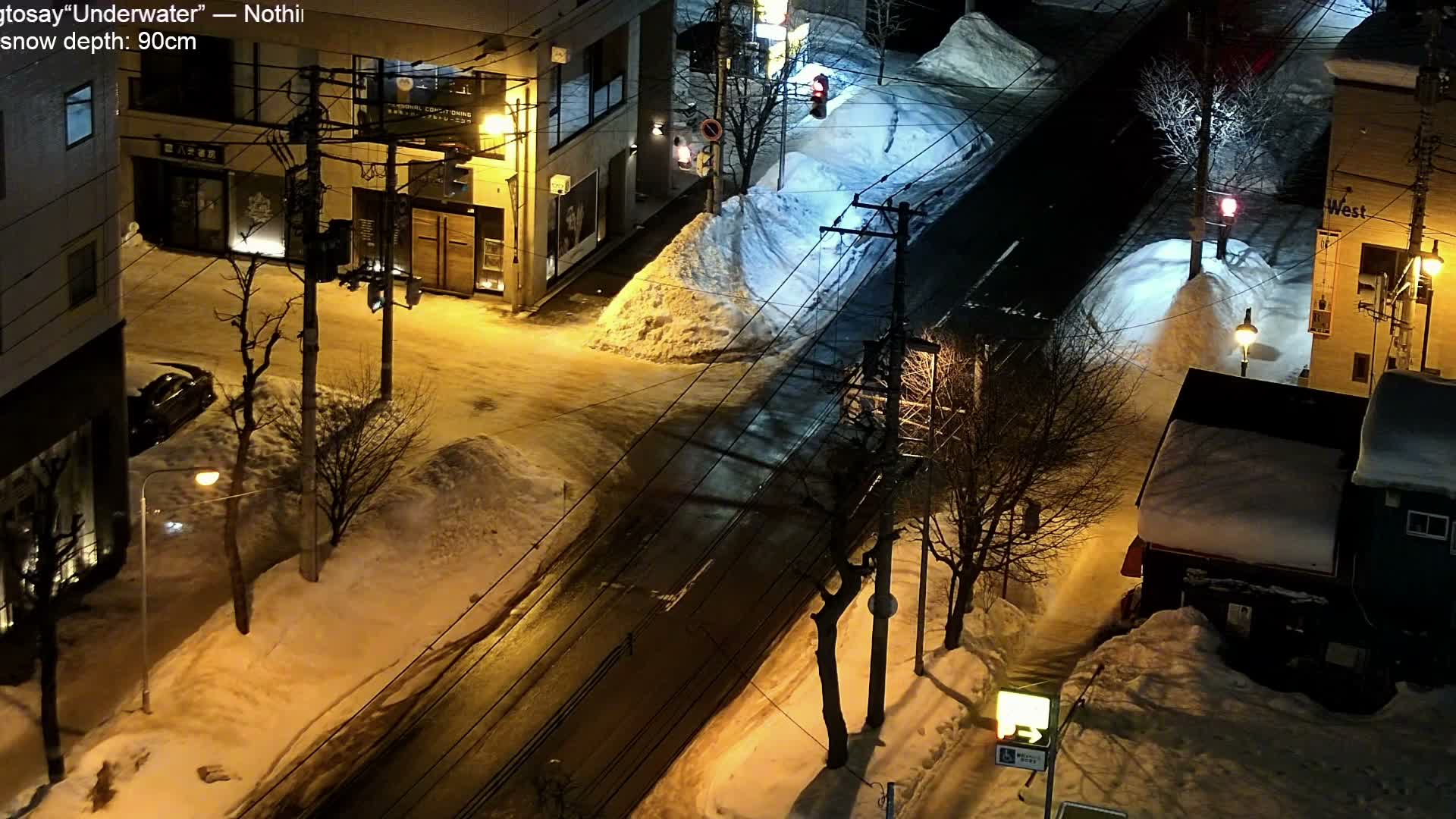 Sapporo, 8 -7 Chome Minami 2 - 3 Jonishi Juction (南2～3条西交差点8～7丁目) Live Cam - 8 Chome, Minami 2 Jonishi, Chuo Ward, Sapporo, Ishikari, Hokkaido, Japan