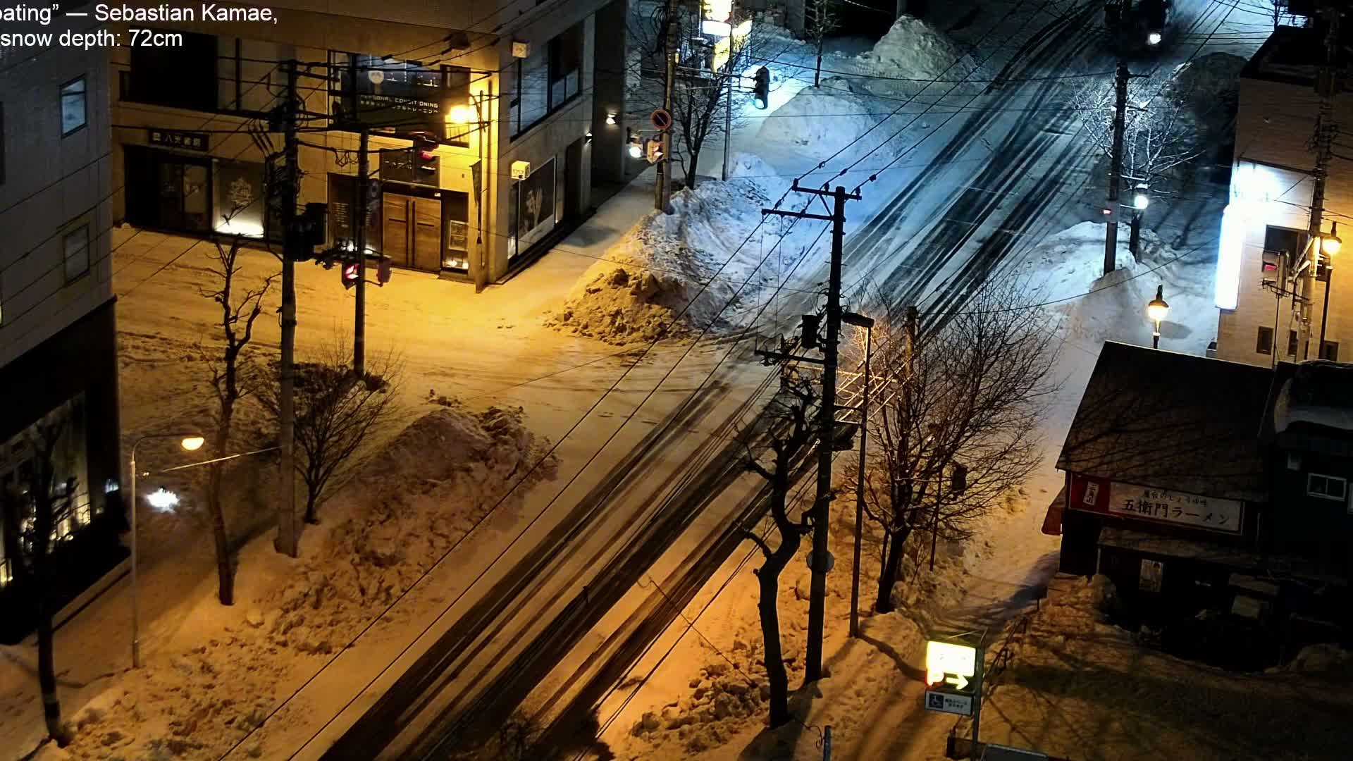 Sapporo, 8 -7 Chome Minami 2 - 3 Jonishi Juction (南2～3条西交差点8～7丁目) Live Cam - 8 Chome, Minami 2 Jonishi, Chuo Ward, Sapporo, Ishikari, Hokkaido, Japan