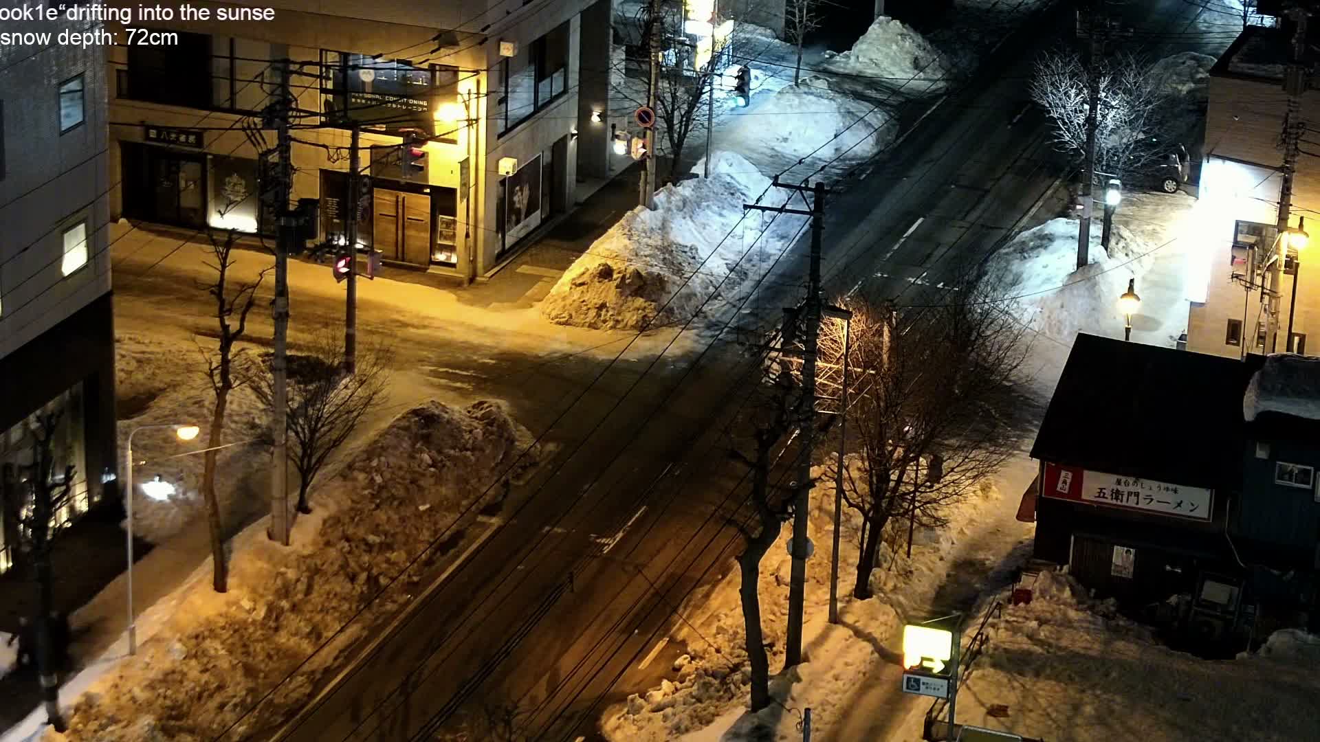 Sapporo, 8 -7 Chome Minami 2 - 3 Jonishi Juction (南2～3条西交差点8～7丁目) Live Cam - 8 Chome, Minami 2 Jonishi, Chuo Ward, Sapporo, Ishikari, Hokkaido, Japan