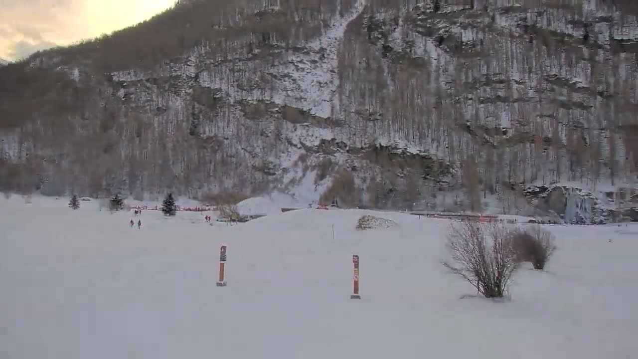 Bessans Village, Carreley  Ski Slopes & Mont L'Albaron Mountain View Live Cam - Bessans, Saint-Jean-de-Maurienne, Savoie, Auvergne-Rhône-Alpes, France