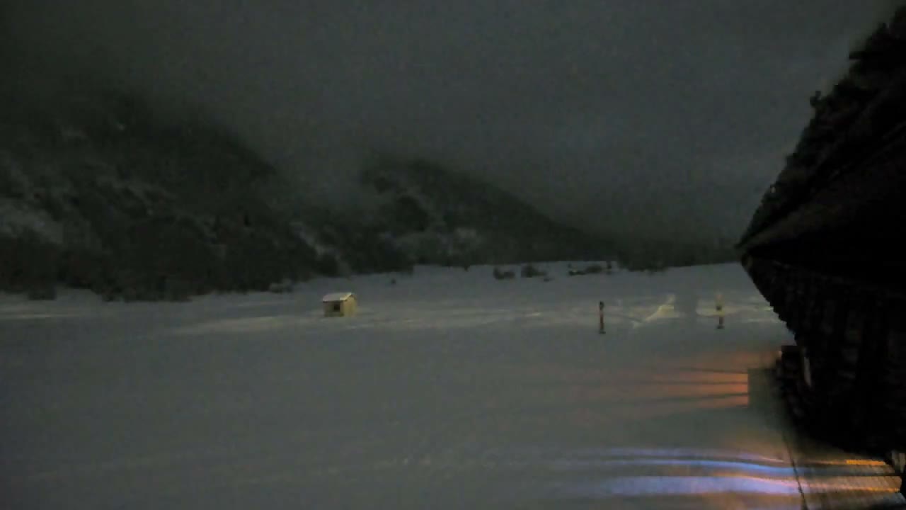 Bessans Village, Carreley  Ski Slopes & Mont L'Albaron Mountain View Live Cam - Bessans, Saint-Jean-de-Maurienne, Savoie, Auvergne-Rhône-Alpes, France