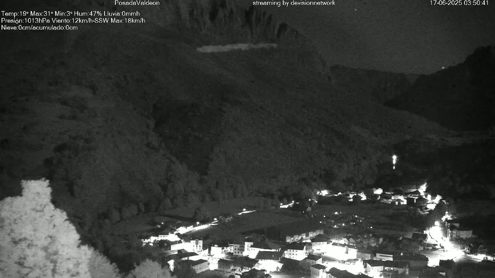 Picos de Europa Peaks & Posada de Valdeon Village  Live Cam - León, Castila&Leon, Spain