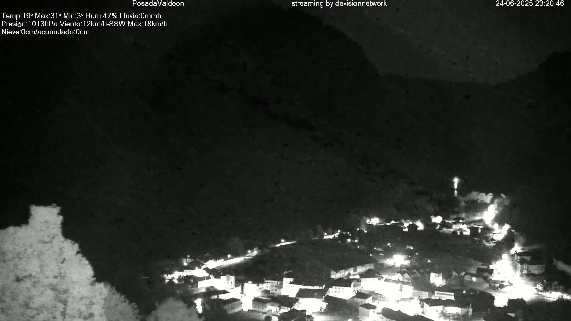 Picos de Europa Peaks & Posada de Valdeon Village  Live Cam - León, Castila&Leon, Spain