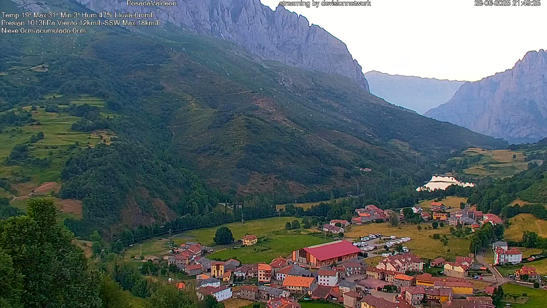 Picos de Europa Peaks & Posada de Valdeon Village  Live Cam - León, Castila&Leon, Spain