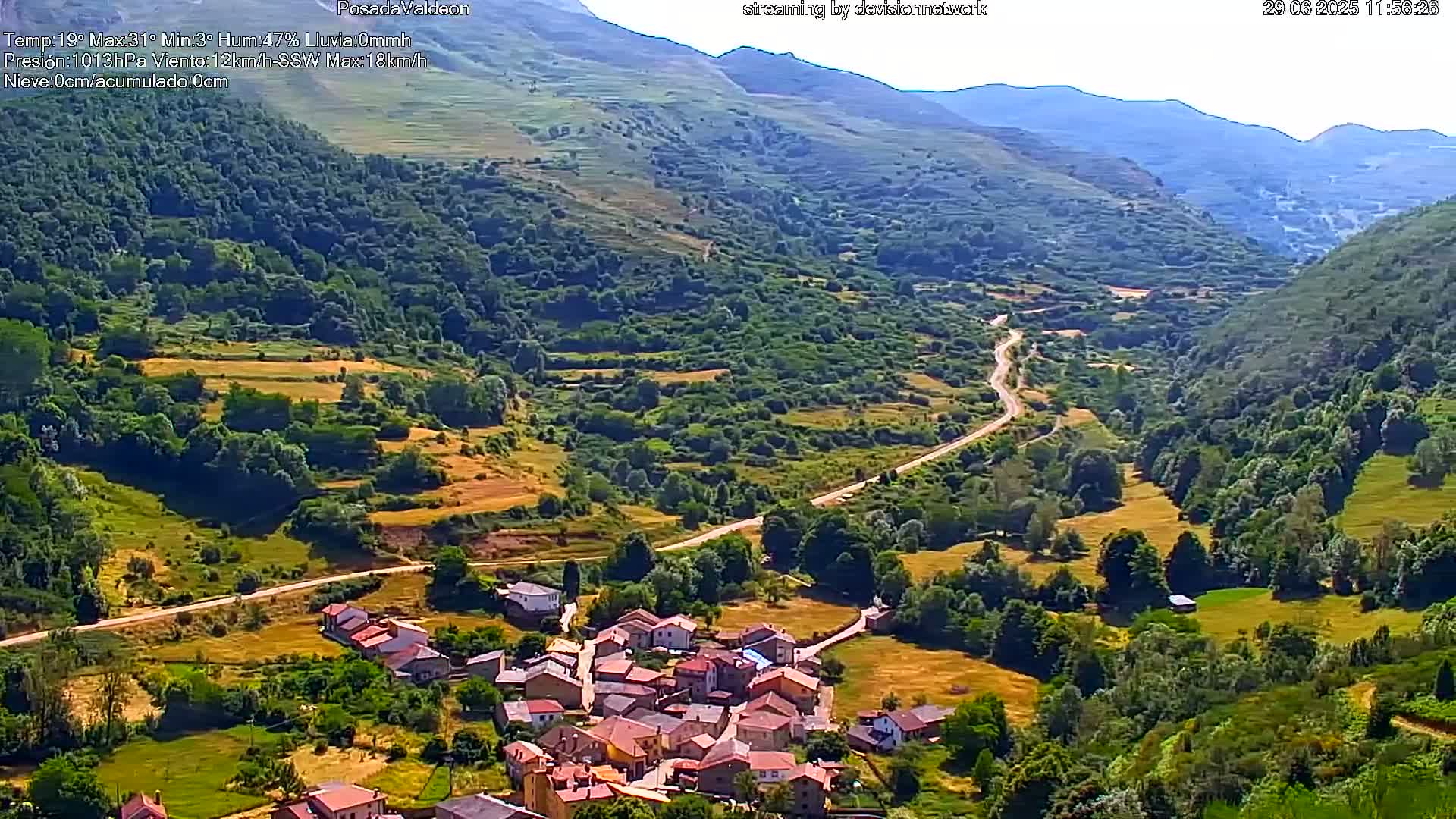 Picos de Europa Peaks & Posada de Valdeon Village  Live Cam - León, Castila&Leon, Spain