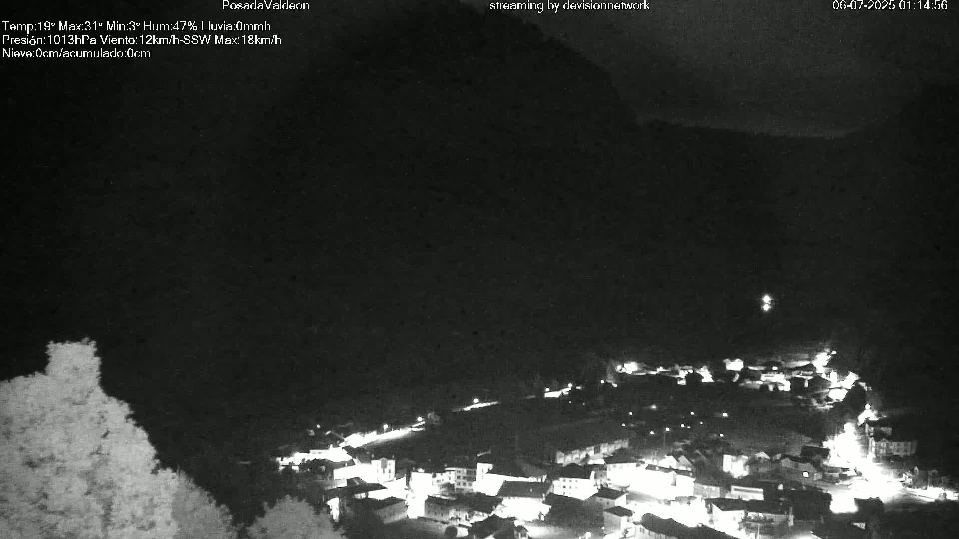 Picos de Europa Peaks & Posada de Valdeon Village  Live Cam - León, Castila&Leon, Spain