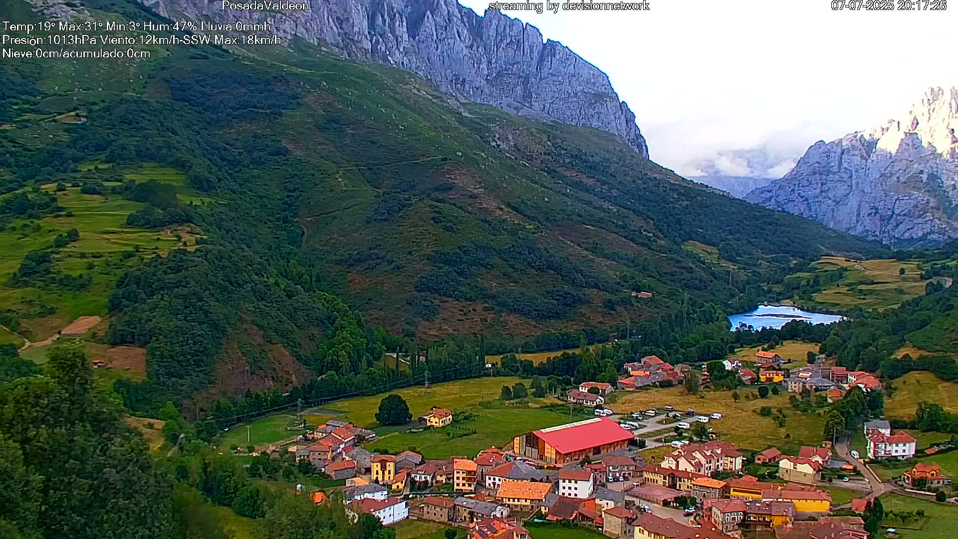 Picos de Europa Peaks & Posada de Valdeon Village  Live Cam - León, Castila&Leon, Spain