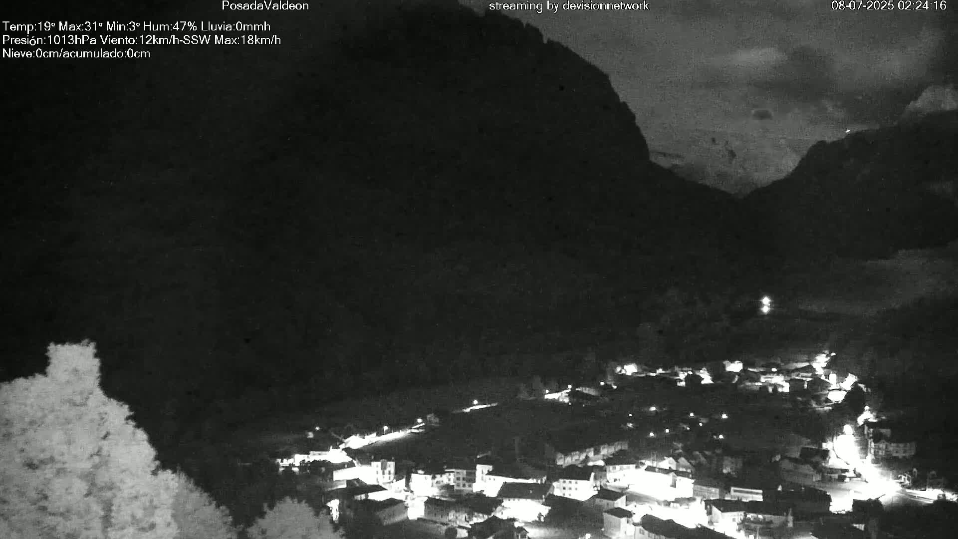 Picos de Europa Peaks & Posada de Valdeon Village  Live Cam - León, Castila&Leon, Spain