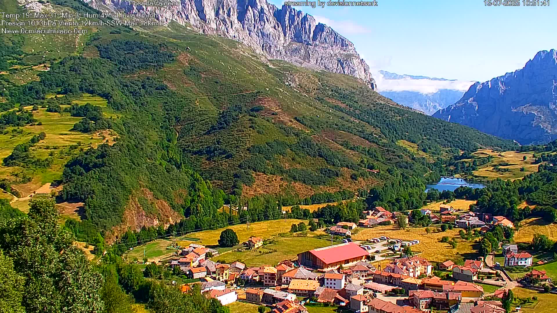 Picos de Europa Peaks & Posada de Valdeon Village  Live Cam - León, Castila&Leon, Spain