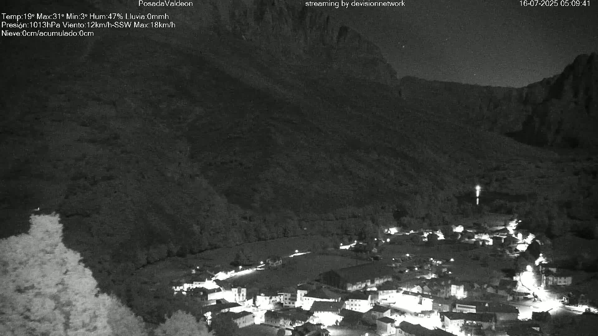 Picos de Europa Peaks & Posada de Valdeon Village  Live Cam - León, Castila&Leon, Spain