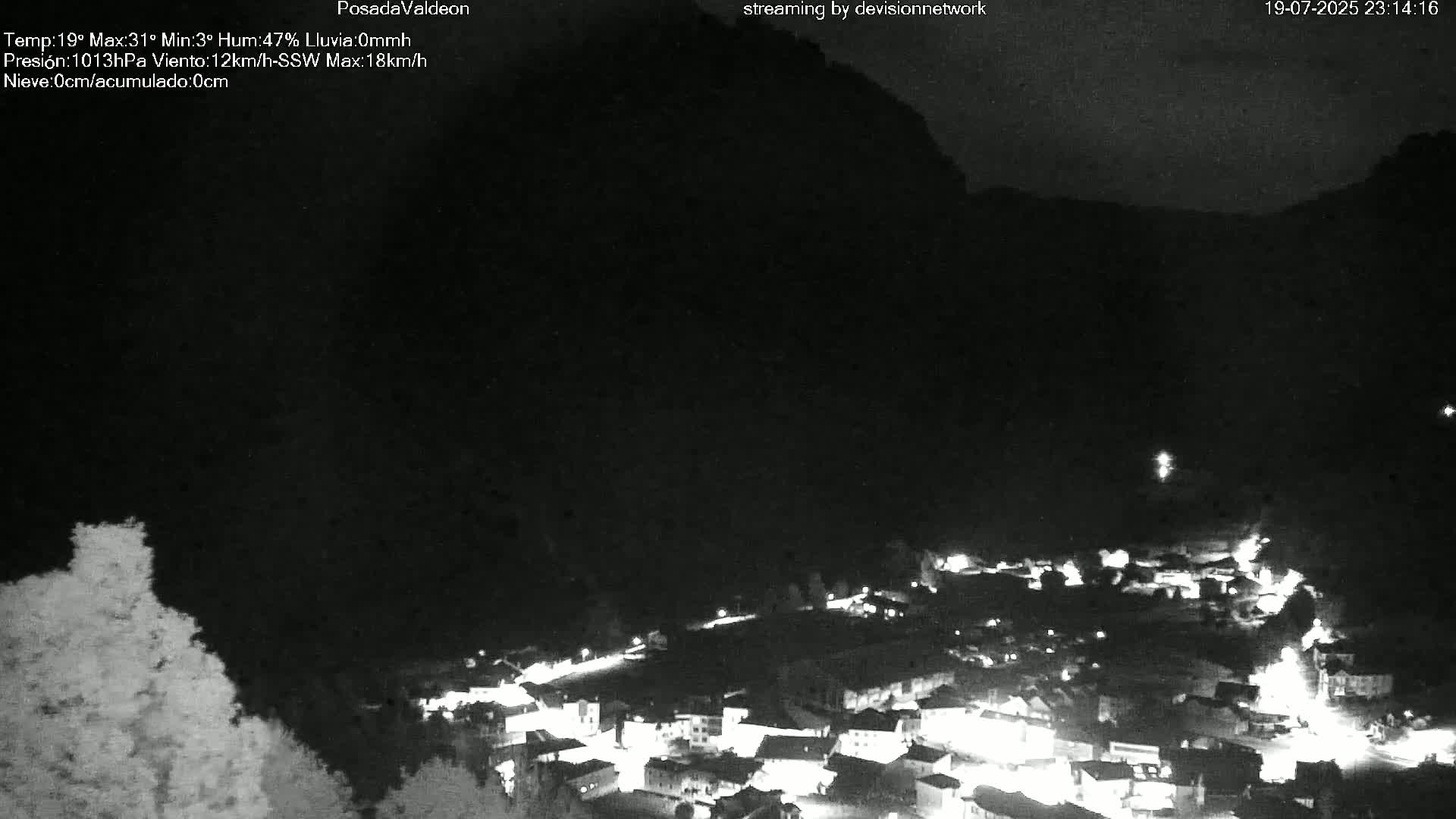 Picos de Europa Peaks & Posada de Valdeon Village  Live Cam - León, Castila&Leon, Spain