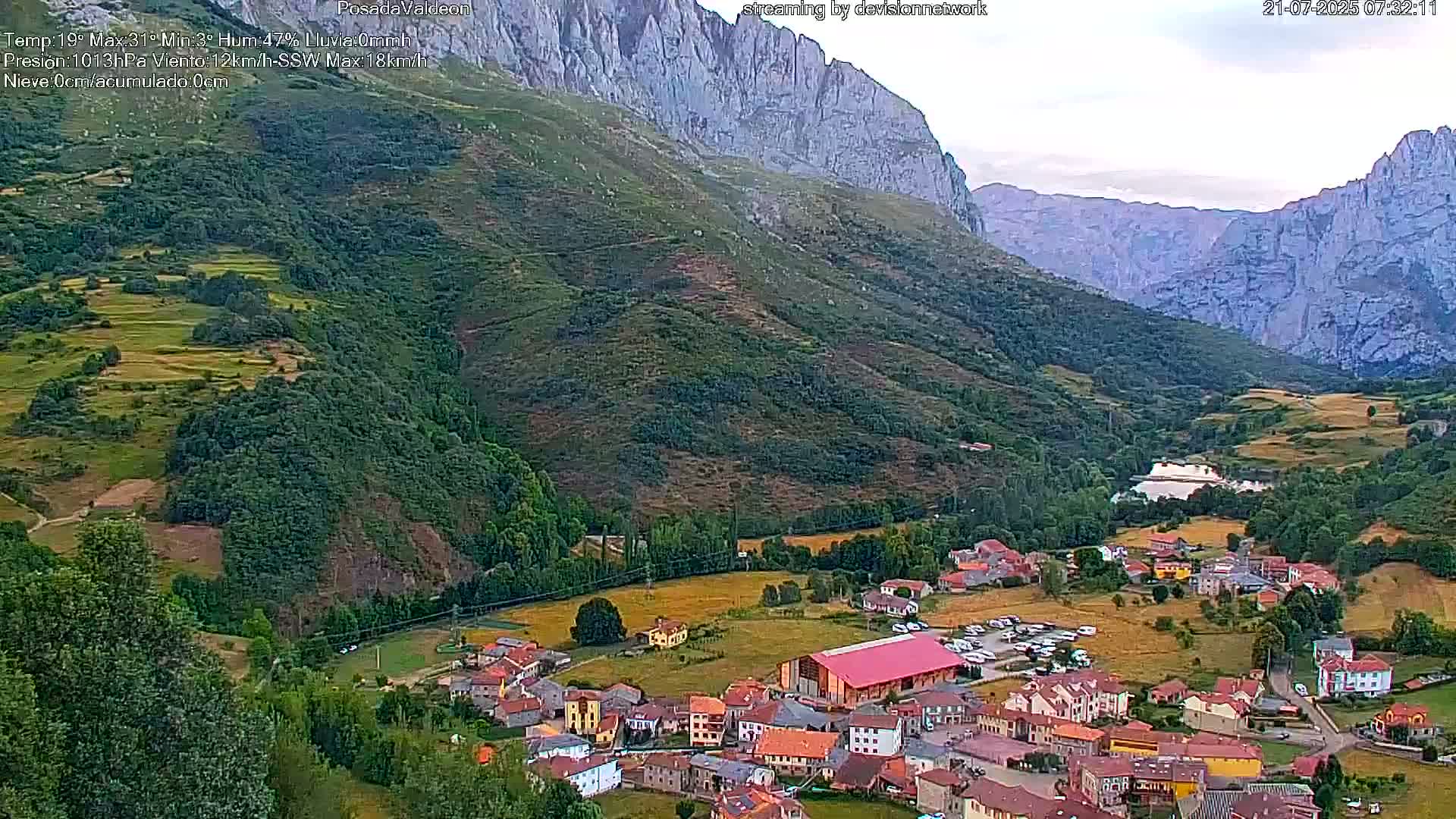 Picos de Europa Peaks & Posada de Valdeon Village  Live Cam - León, Castila&Leon, Spain