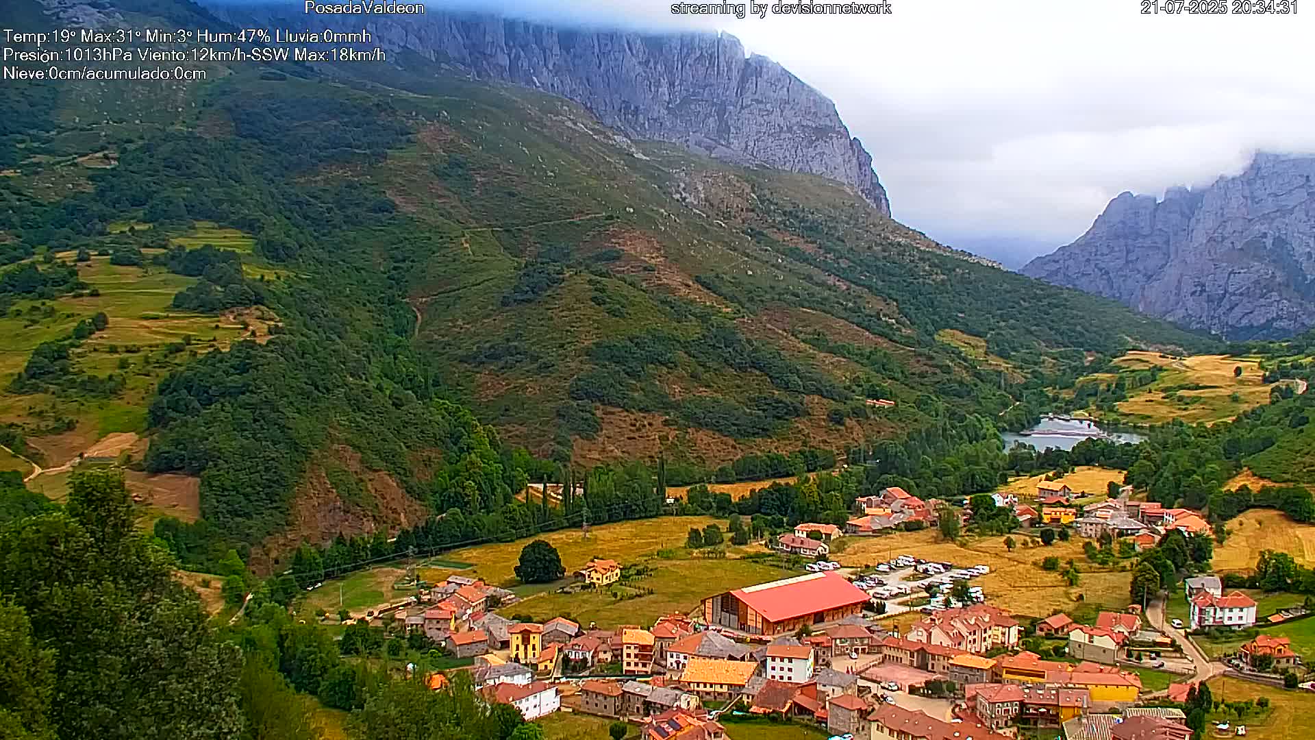 Picos de Europa Peaks & Posada de Valdeon Village  Live Cam - León, Castila&Leon, Spain