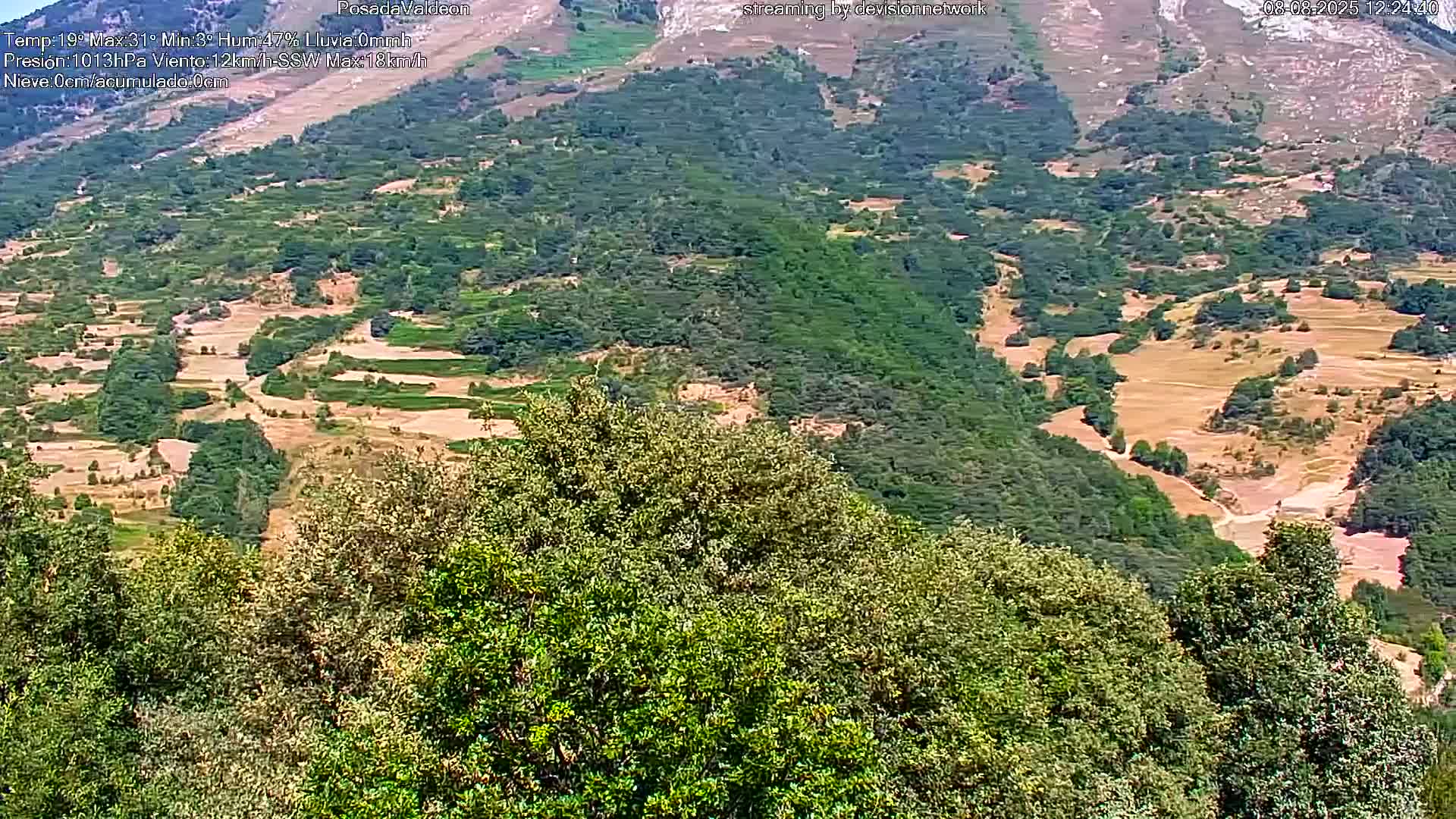 Picos de Europa Peaks & Posada de Valdeon Village  Live Cam - León, Castila&Leon, Spain