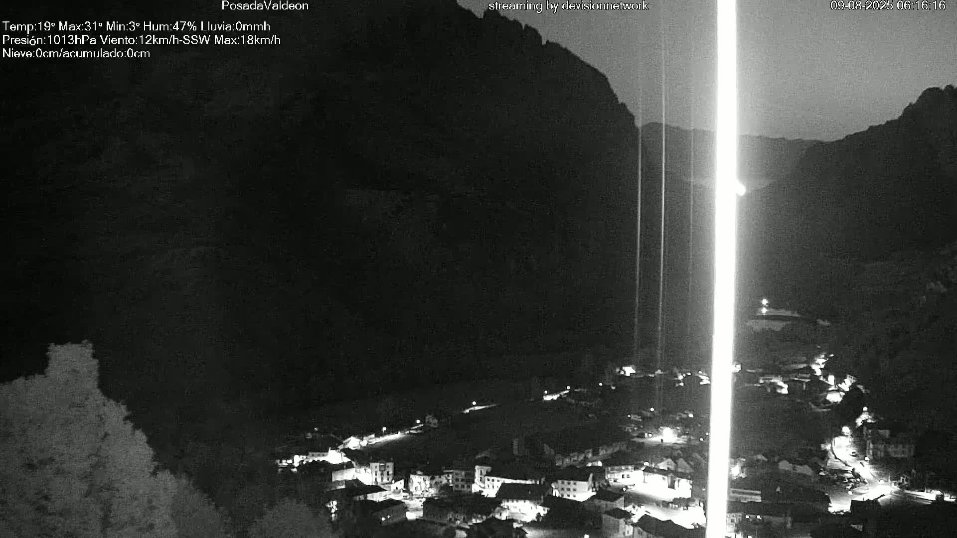 Picos de Europa Peaks & Posada de Valdeon Village  Live Cam - León, Castila&Leon, Spain