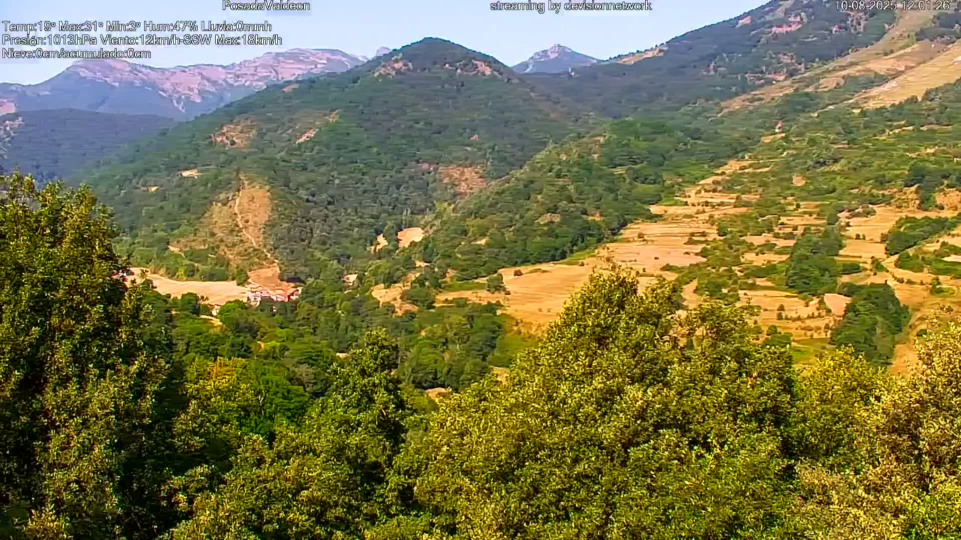 Picos de Europa Peaks & Posada de Valdeon Village  Live Cam - León, Castila&Leon, Spain