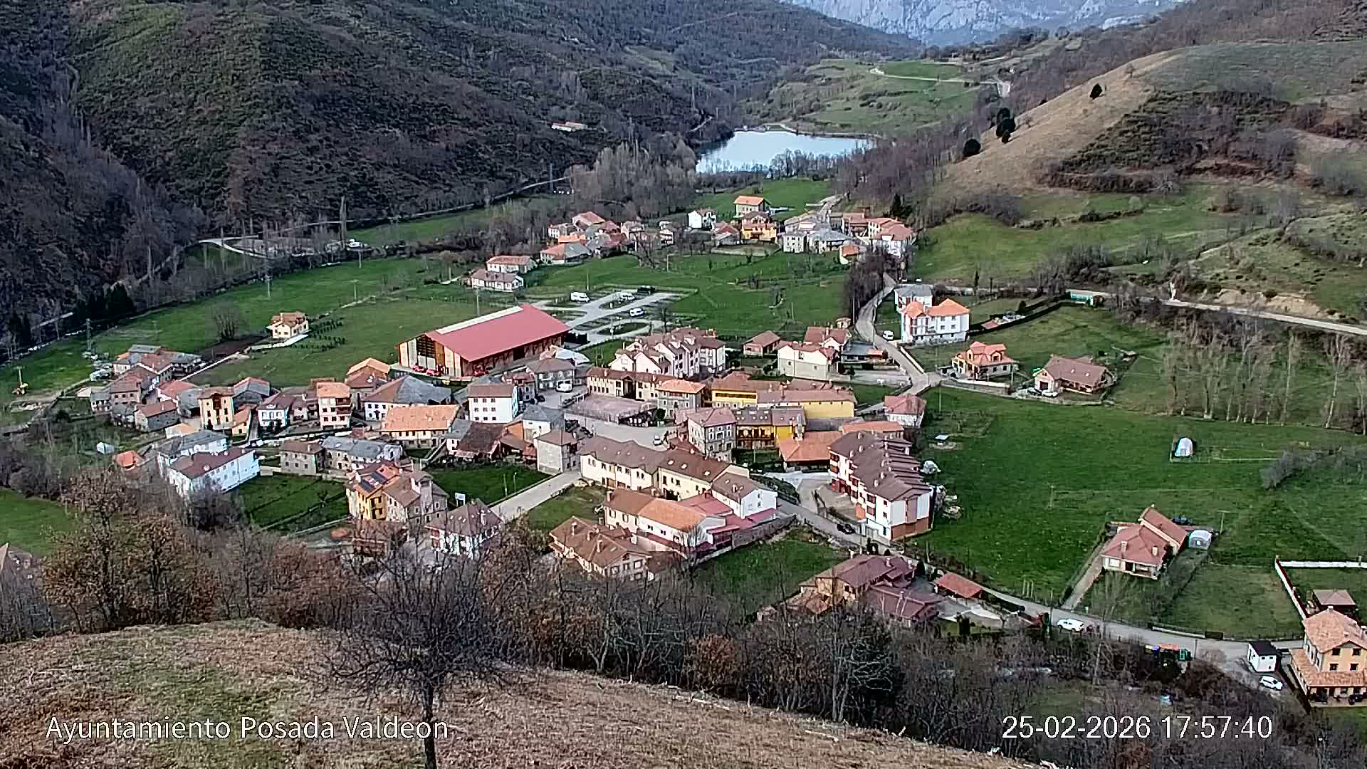 Picos de Europa Peaks & Posada de Valdeon Village  Live Cam - León, Castila&Leon, Spain