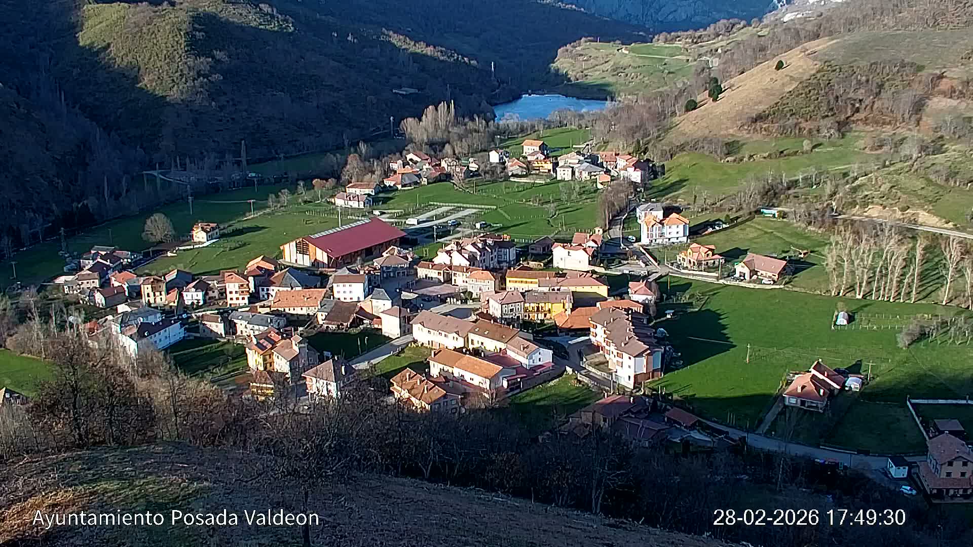 Picos de Europa Peaks & Posada de Valdeon Village  Live Cam - León, Castila&Leon, Spain