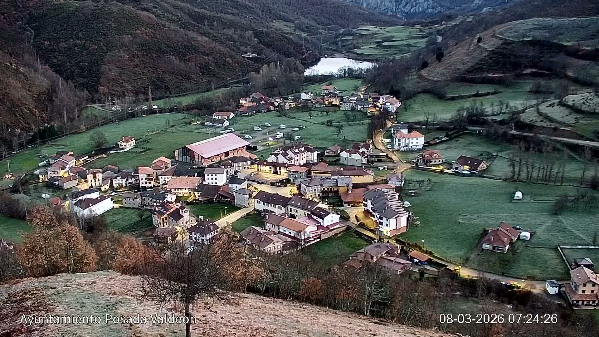 Picos de Europa Peaks & Posada de Valdeon Village  Live Cam - León, Castila&Leon, Spain