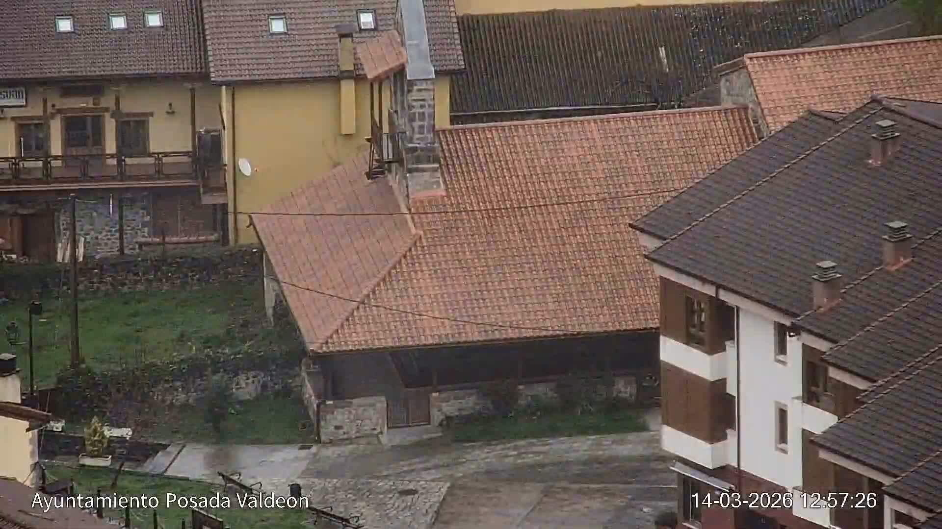 Picos de Europa Peaks & Posada de Valdeon Village  Live Cam - León, Castila&Leon, Spain