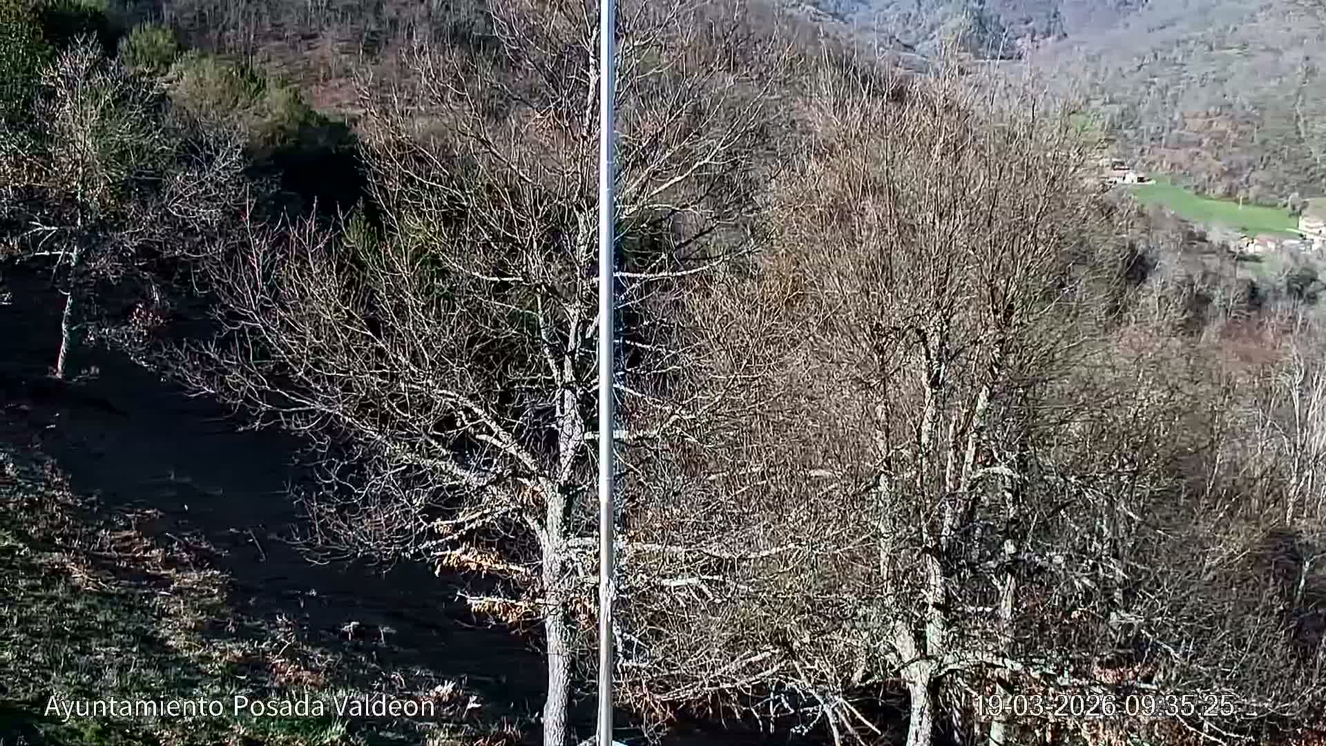 Picos de Europa Peaks & Posada de Valdeon Village  Live Cam - León, Castila&Leon, Spain