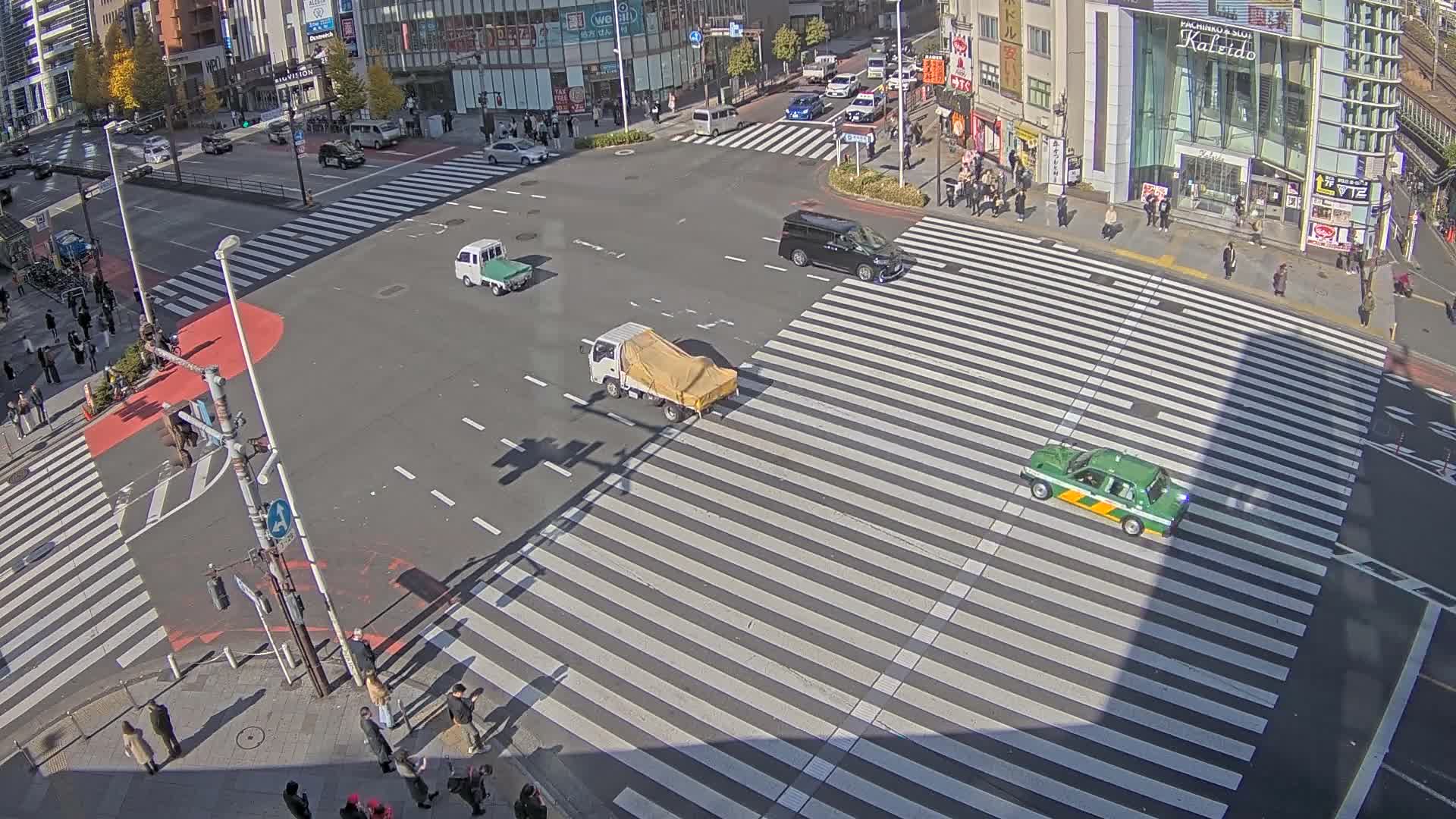 Tokyo, Shinjuku, Ome-kaido Avenue & Otakibashi-dori O Guard Intersection Scramble Crossing ( 東京 新宿青梅街道・小滝橋通り大ガード交差点スクランブル交差点) Live Cam  - Nishishinjuku, Shinjuku-ku, Tokyo, Kantō, Honshu, Japan