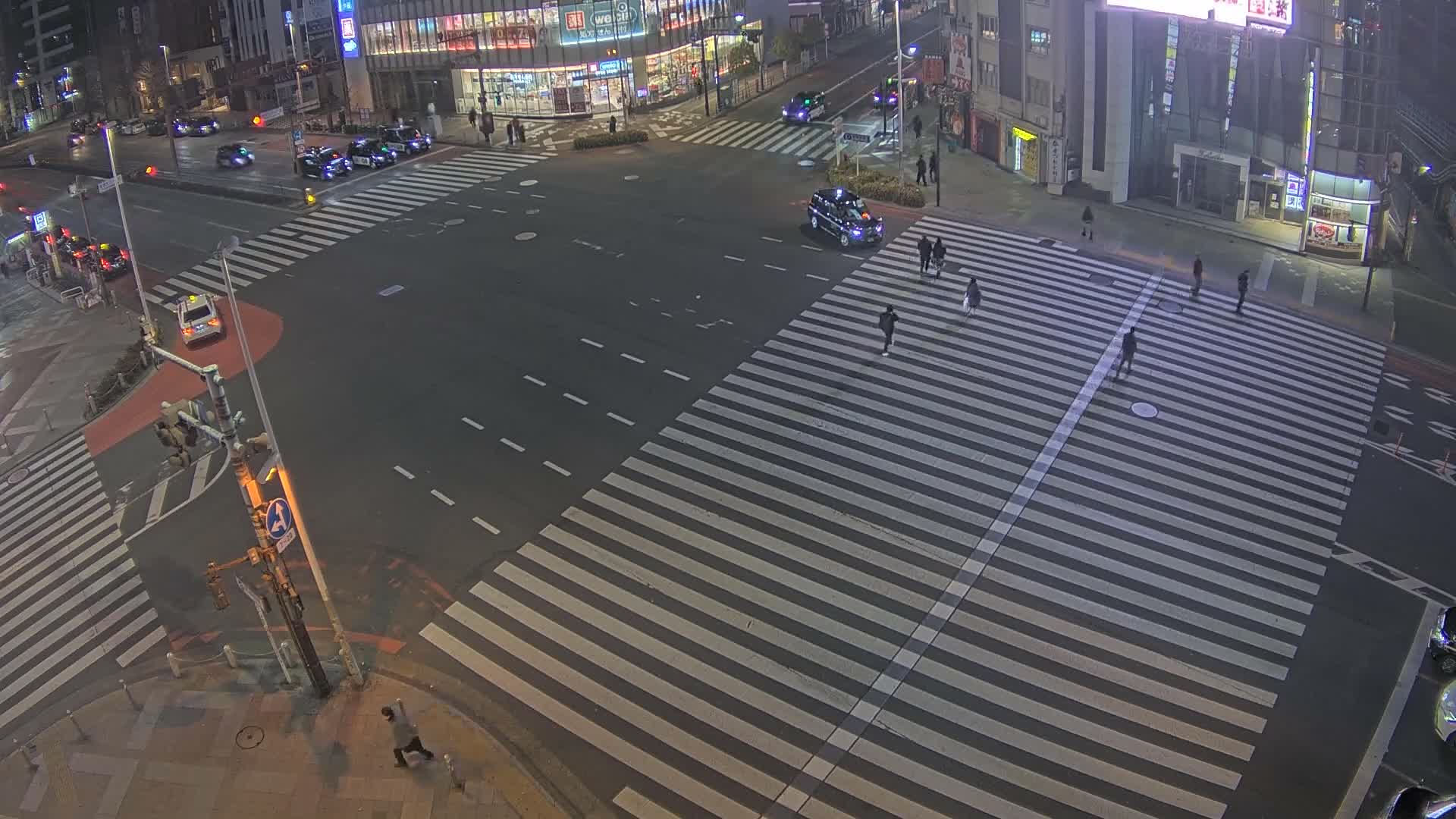 Tokyo, Shinjuku, Ome-kaido Avenue & Otakibashi-dori O Guard Intersection Scramble Crossing ( 東京 新宿青梅街道・小滝橋通り大ガード交差点スクランブル交差点) Live Cam  - Nishishinjuku, Shinjuku-ku, Tokyo, Kantō, Honshu, Japan