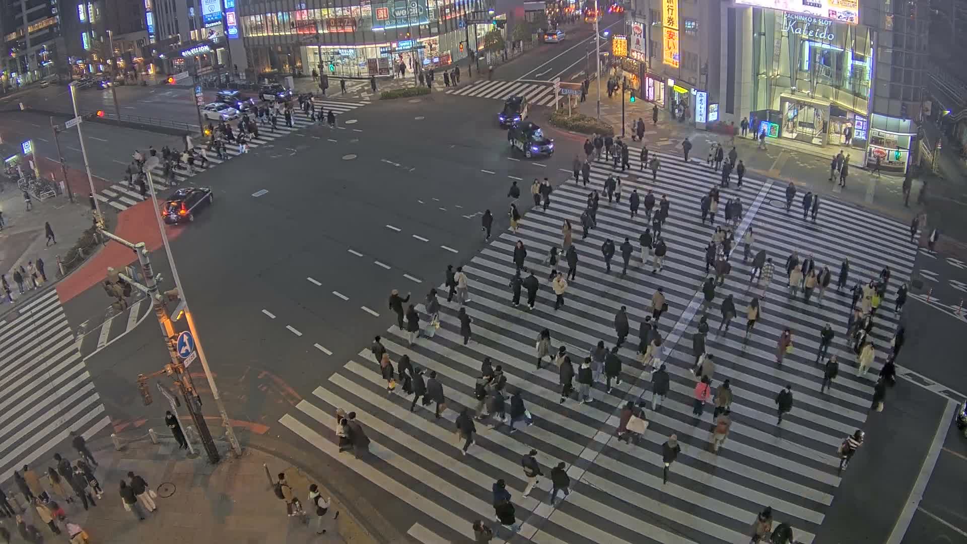 Tokyo, Shinjuku, Ome-kaido Avenue & Otakibashi-dori O Guard Intersection Scramble Crossing ( 東京 新宿青梅街道・小滝橋通り大ガード交差点スクランブル交差点) Live Cam  - Nishishinjuku, Shinjuku-ku, Tokyo, Kantō, Honshu, Japan