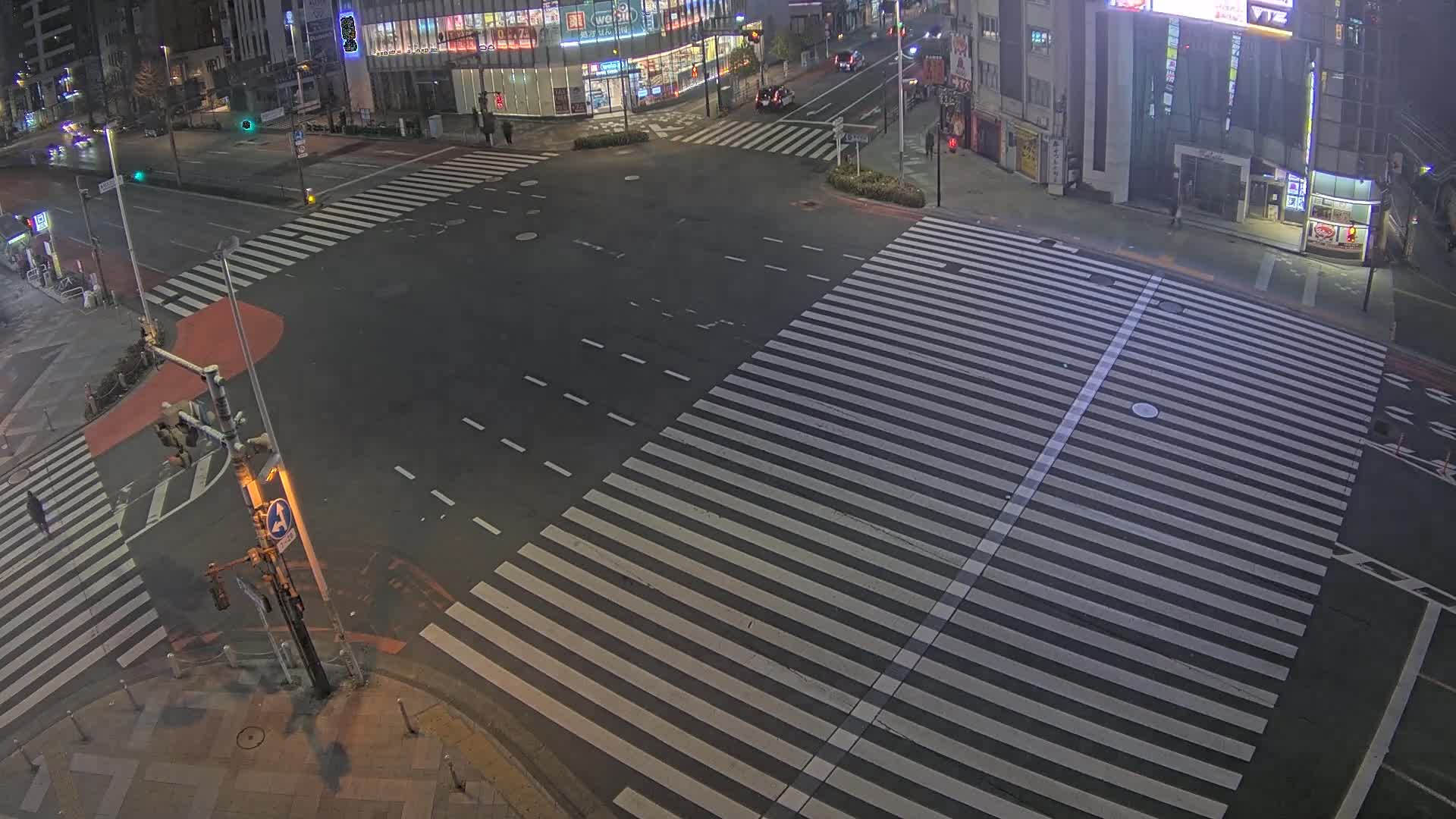 Tokyo, Shinjuku, Ome-kaido Avenue & Otakibashi-dori O Guard Intersection Scramble Crossing ( 東京 新宿青梅街道・小滝橋通り大ガード交差点スクランブル交差点) Live Cam  - Nishishinjuku, Shinjuku-ku, Tokyo, Kantō, Honshu, Japan
