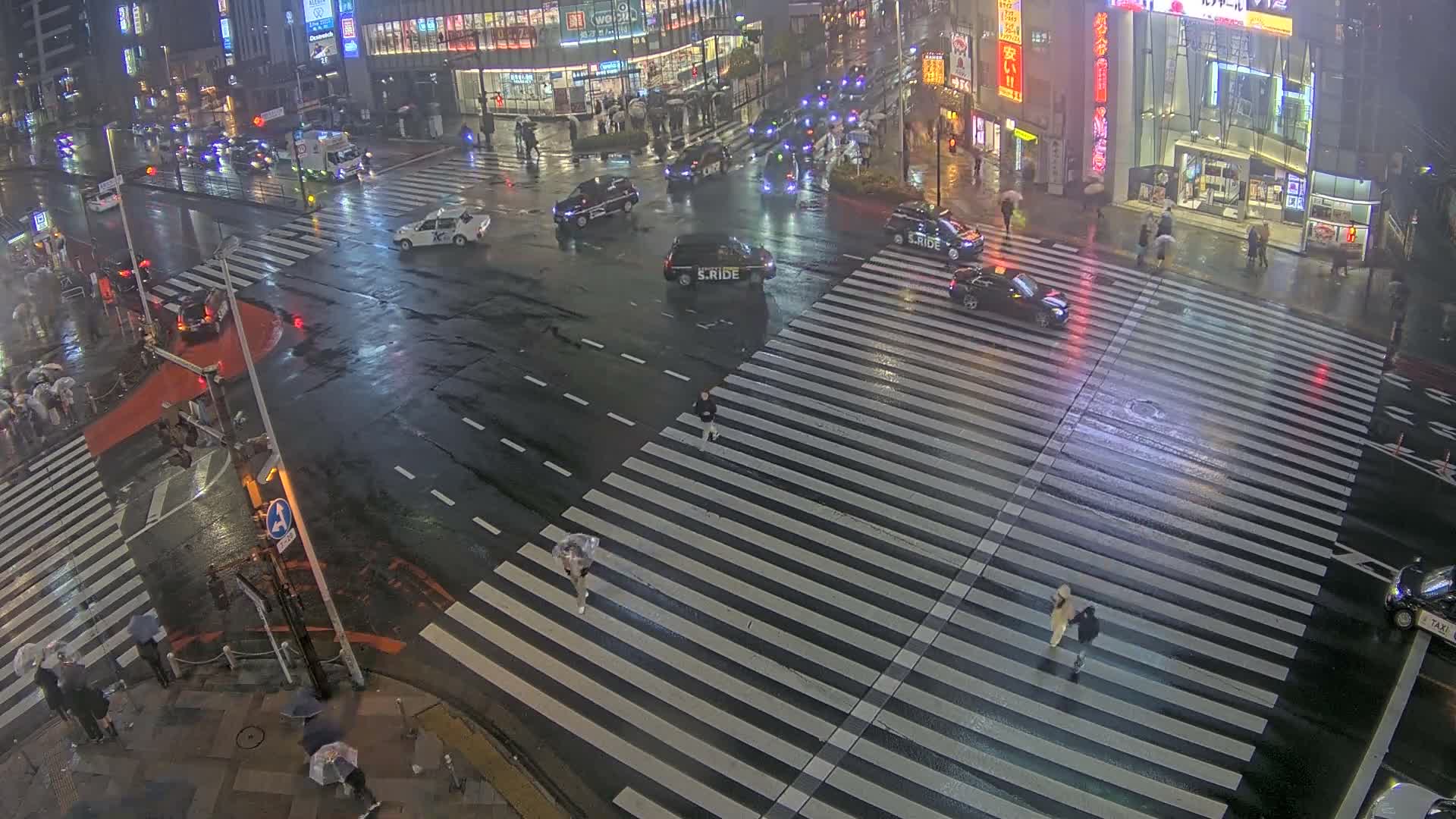 Tokyo, Shinjuku, Ome-kaido Avenue & Otakibashi-dori O Guard Intersection Scramble Crossing ( 東京 新宿青梅街道・小滝橋通り大ガード交差点スクランブル交差点) Live Cam  - Nishishinjuku, Shinjuku-ku, Tokyo, Kantō, Honshu, Japan