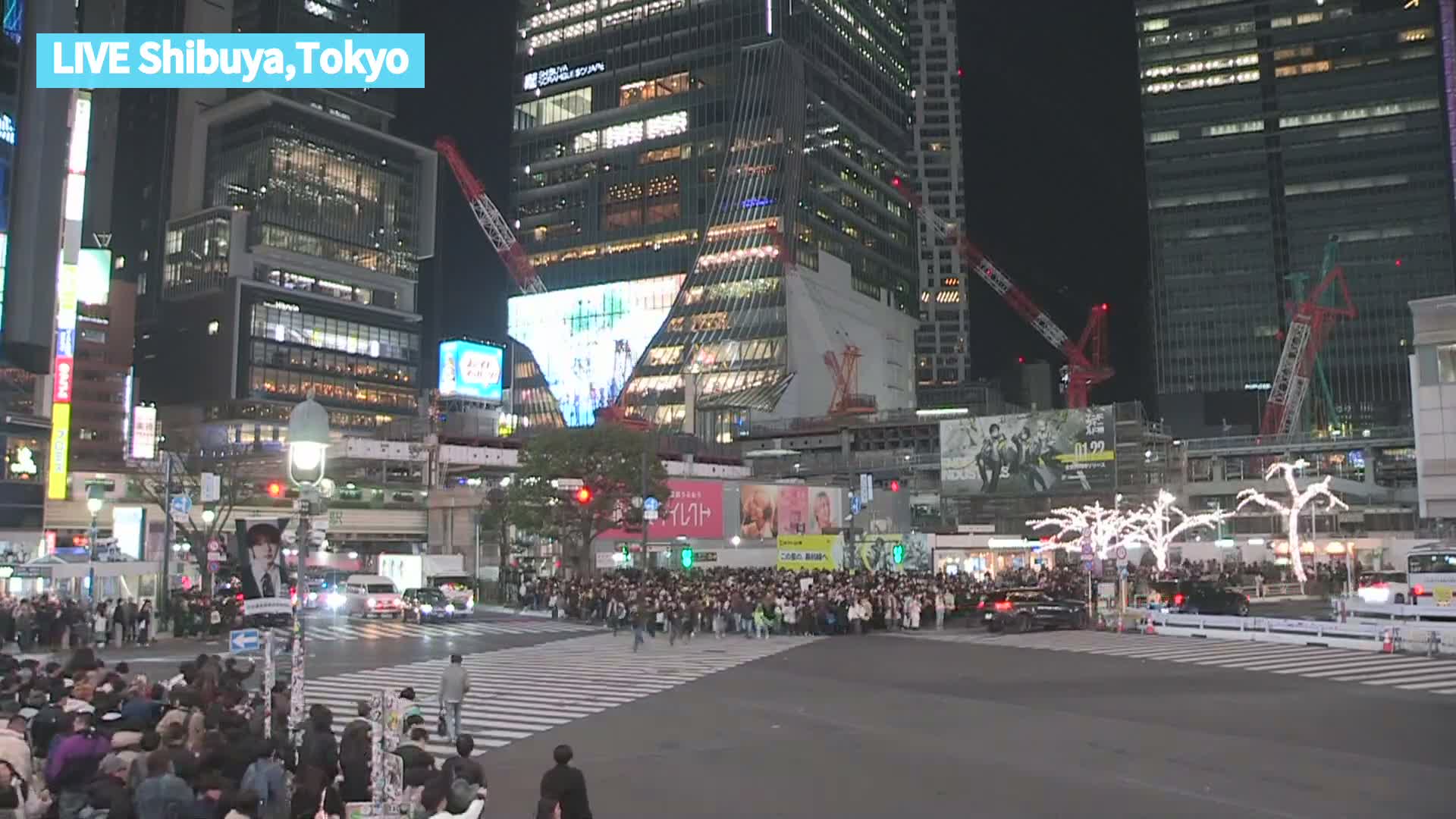Tokyo, Shibuya Scramble Crossing at Hachiko Square & Koen Dori& Jingu-dori Street Junction ( 東京、渋谷スクランブル交差点ハチ公前広場＆公園通り＆神宮通りジャンクション )  Live Cam - Udagawacho, Shibuya-ku, Tokyo, Kantō, Honshu, Japan