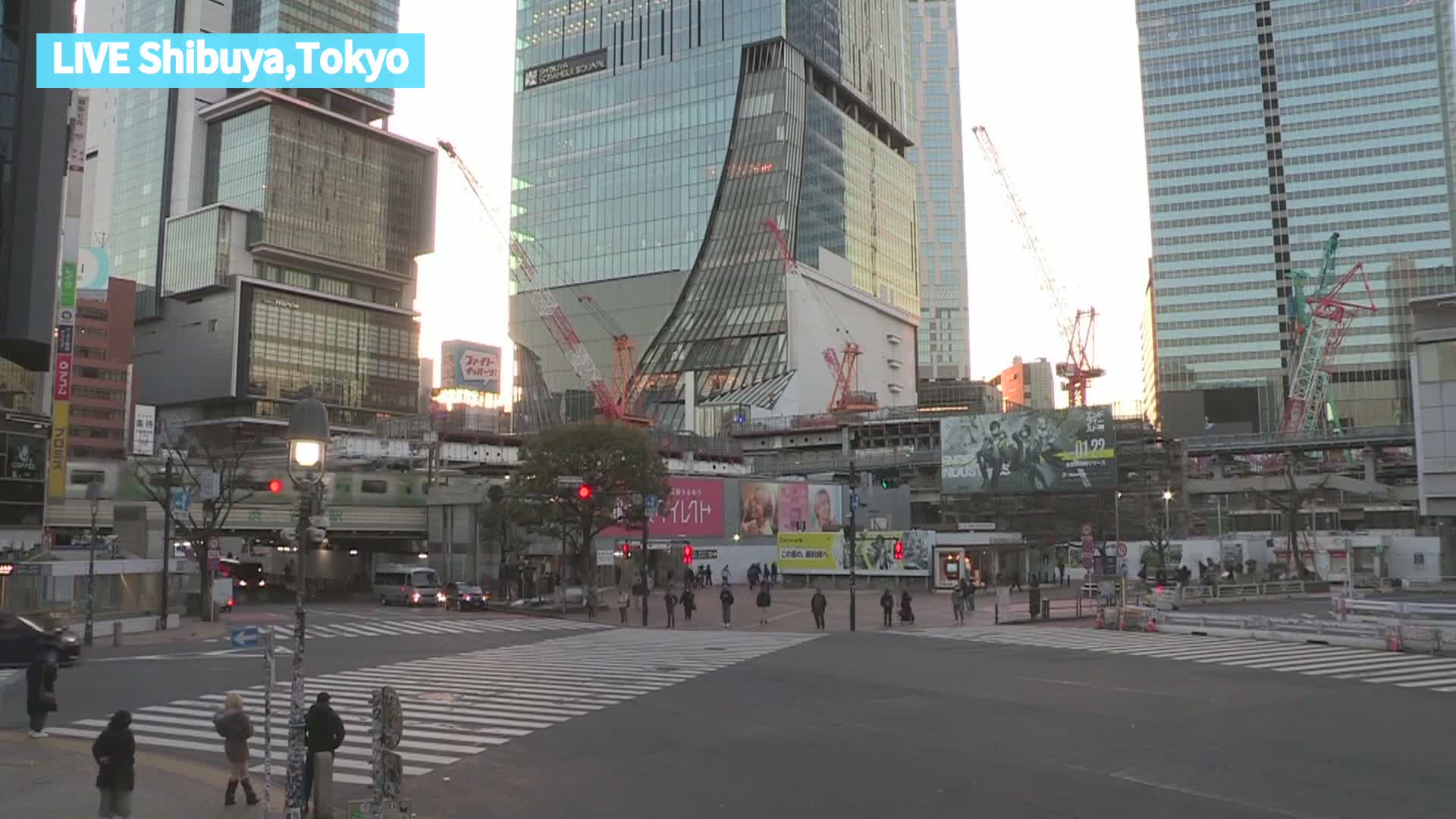 Tokyo, Shibuya Scramble Crossing at Hachiko Square & Koen Dori& Jingu-dori Street Junction ( 東京、渋谷スクランブル交差点ハチ公前広場＆公園通り＆神宮通りジャンクション )  Live Cam - Udagawacho, Shibuya-ku, Tokyo, Kantō, Honshu, Japan