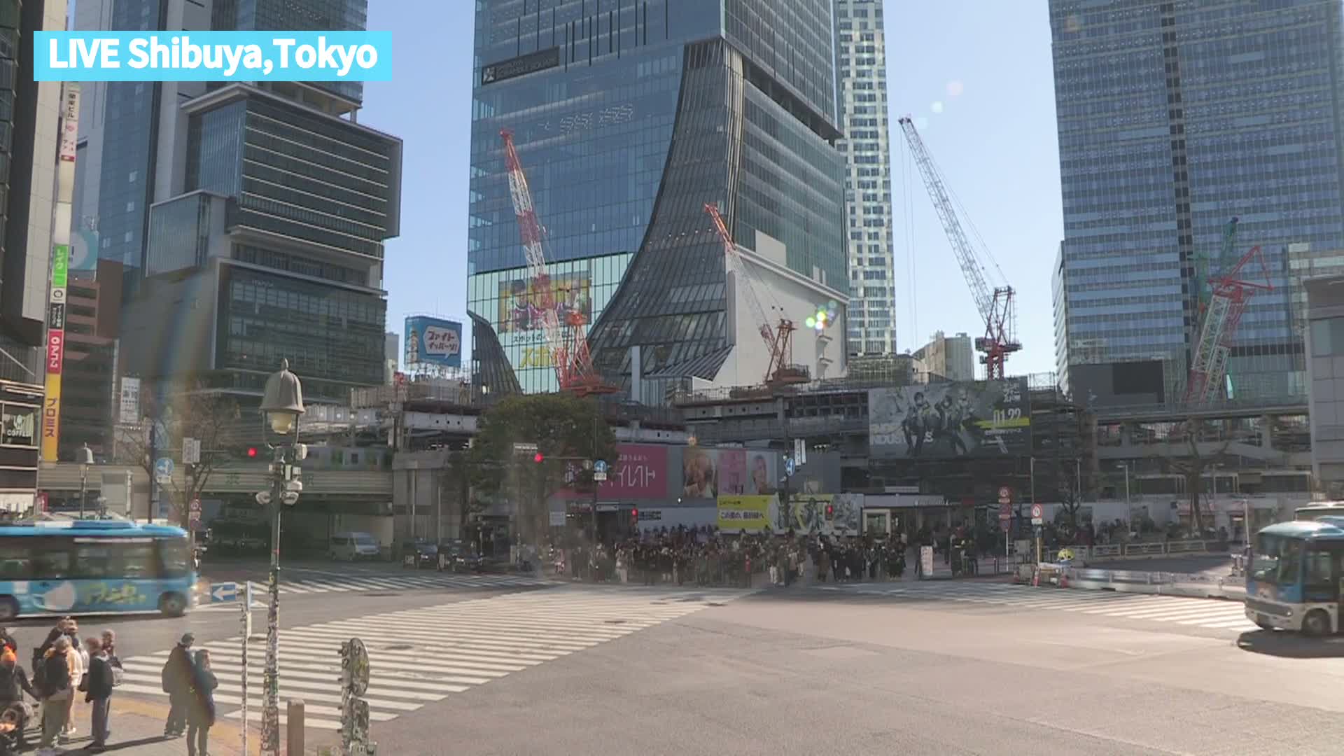 Tokyo, Shibuya Scramble Crossing at Hachiko Square & Koen Dori& Jingu-dori Street Junction ( 東京、渋谷スクランブル交差点ハチ公前広場＆公園通り＆神宮通りジャンクション )  Live Cam - Udagawacho, Shibuya-ku, Tokyo, Kantō, Honshu, Japan
