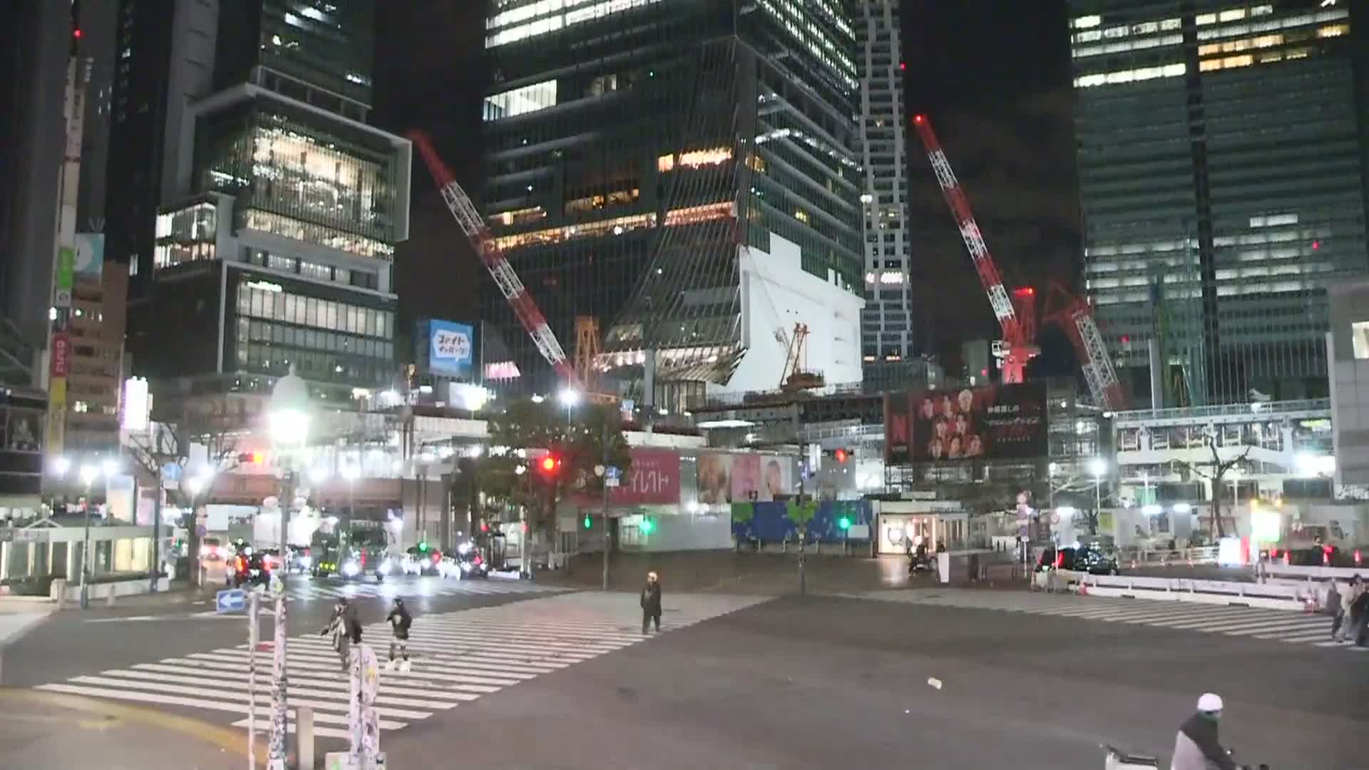 Tokyo, Shibuya Scramble Crossing at Hachiko Square & Koen Dori& Jingu-dori Street Junction ( 東京、渋谷スクランブル交差点ハチ公前広場＆公園通り＆神宮通りジャンクション )  Live Cam - Udagawacho, Shibuya-ku, Tokyo, Kantō, Honshu, Japan