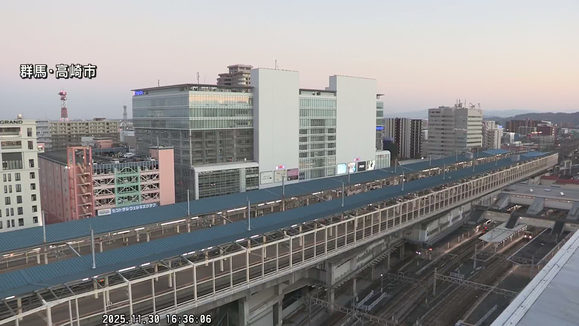 Gunma, Takasaki City Skyline & Akagi Volcano View from Takasaki Railway Station ( 群馬県、高崎市のスカイラインと赤城山の高崎駅からの眺め )   Live Cam - Yashimacho, Takasaki Shi, Gunma, Kantō, Honshu, Japan