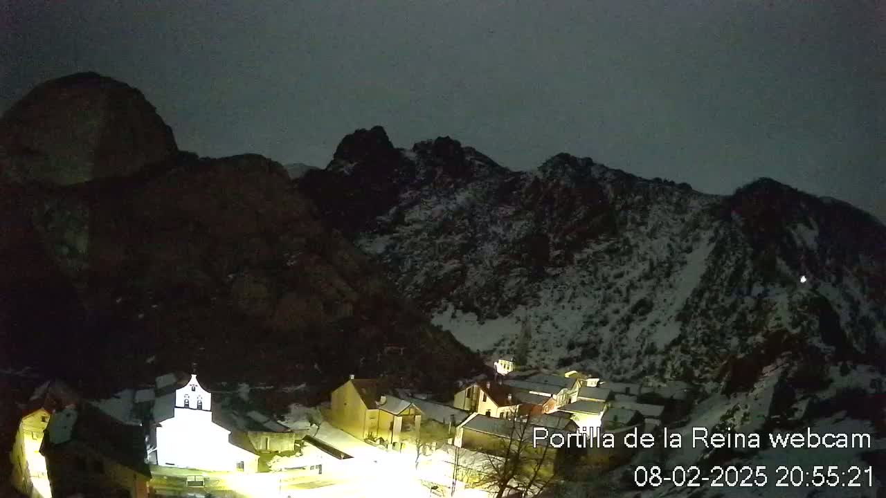 Picos de Europa National Park from Portilla de la Reina Village Live Cam - León, Castila&Leon, Spain