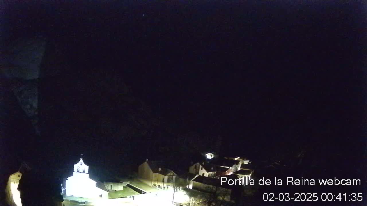 Picos de Europa National Park from Portilla de la Reina Village Live Cam - León, Castila&Leon, Spain