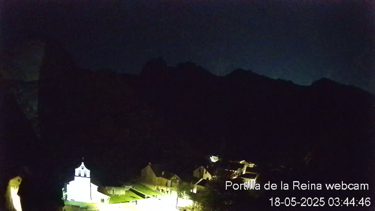 Picos de Europa National Park from Portilla de la Reina Village Live Cam - León, Castila&Leon, Spain