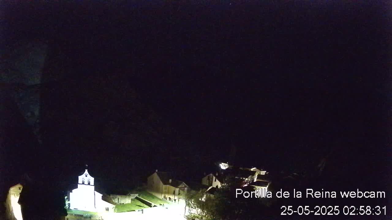 Picos de Europa National Park from Portilla de la Reina Village Live Cam - León, Castila&Leon, Spain