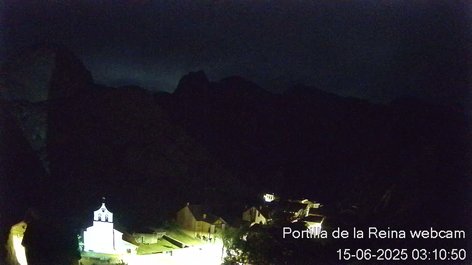 Picos de Europa National Park from Portilla de la Reina Village Live Cam - León, Castila&Leon, Spain