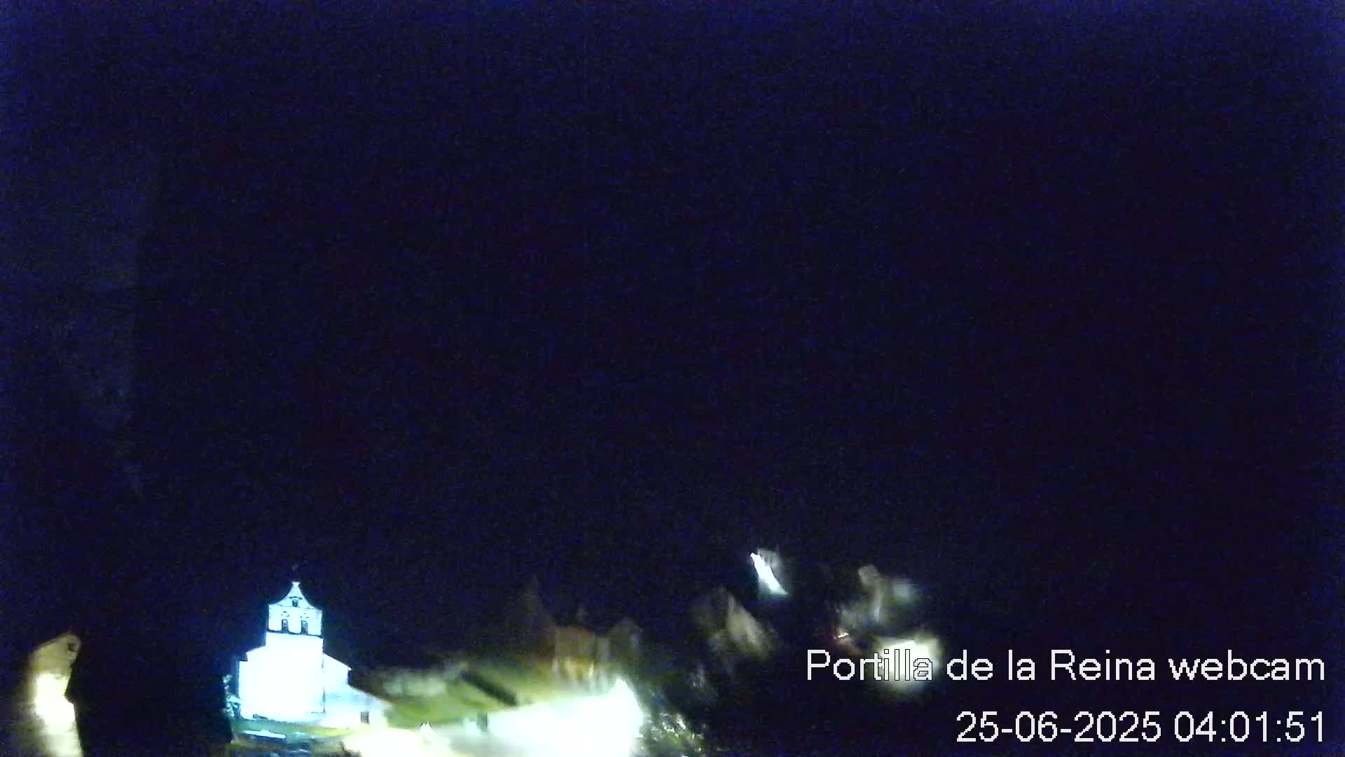Picos de Europa National Park from Portilla de la Reina Village Live Cam - León, Castila&Leon, Spain