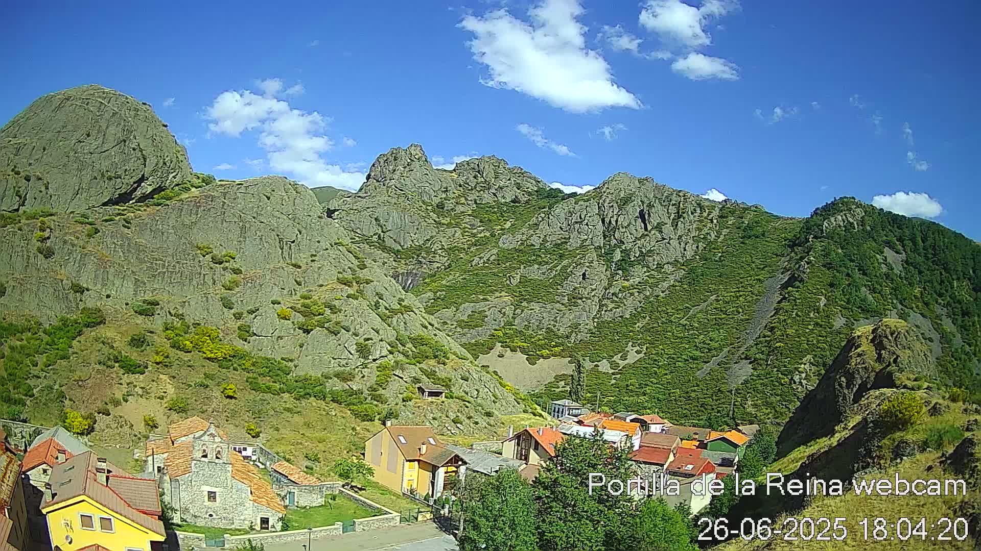 Picos de Europa National Park from Portilla de la Reina Village Live Cam - León, Castila&Leon, Spain